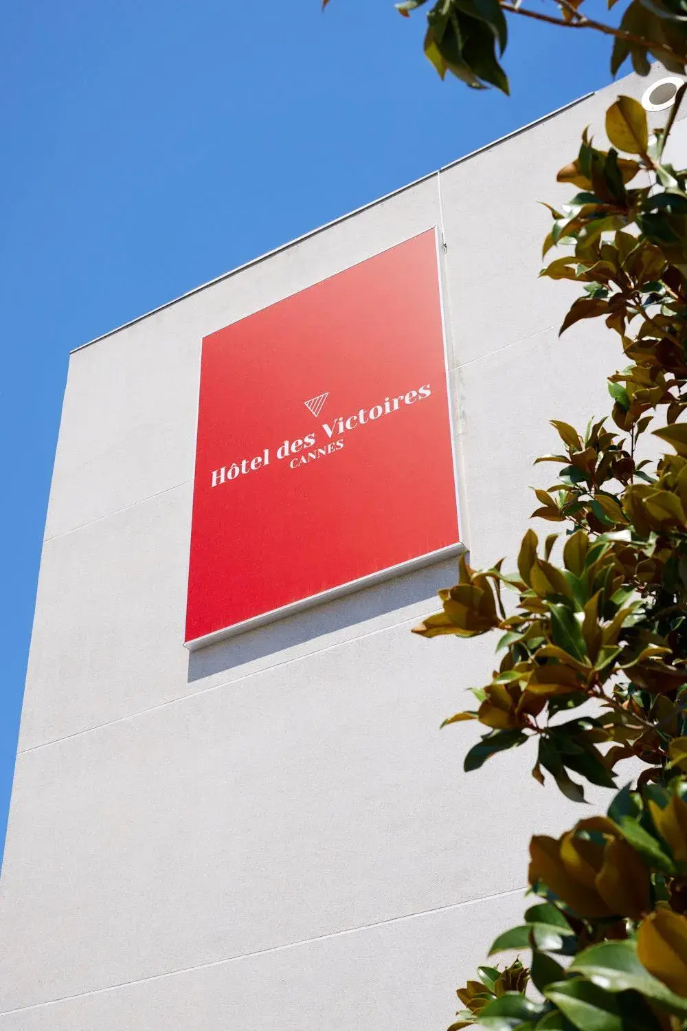 Facade/entrance in Hotel des Victoires - Restaurant Facade/entrance in Hotel des Victoires - Restaurant
