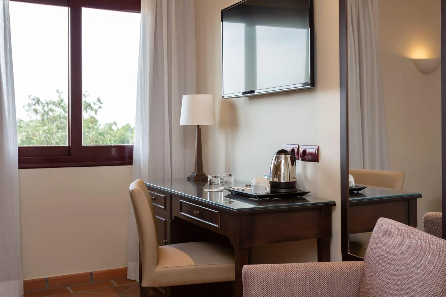 Coffee/tea facilities in Exe Layos Golf