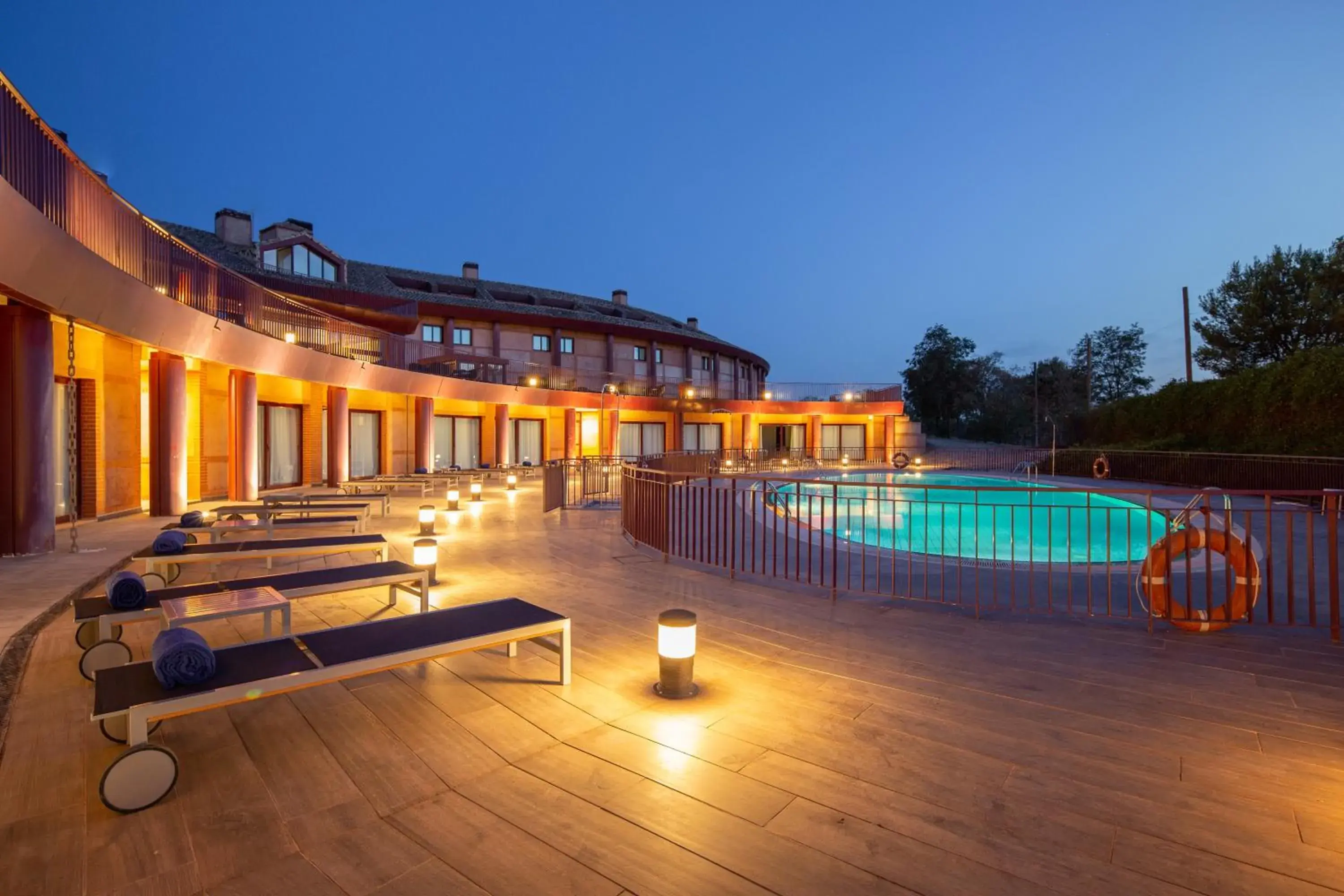 Swimming pool in Exe Layos Golf Swimming pool in Exe Layos Golf