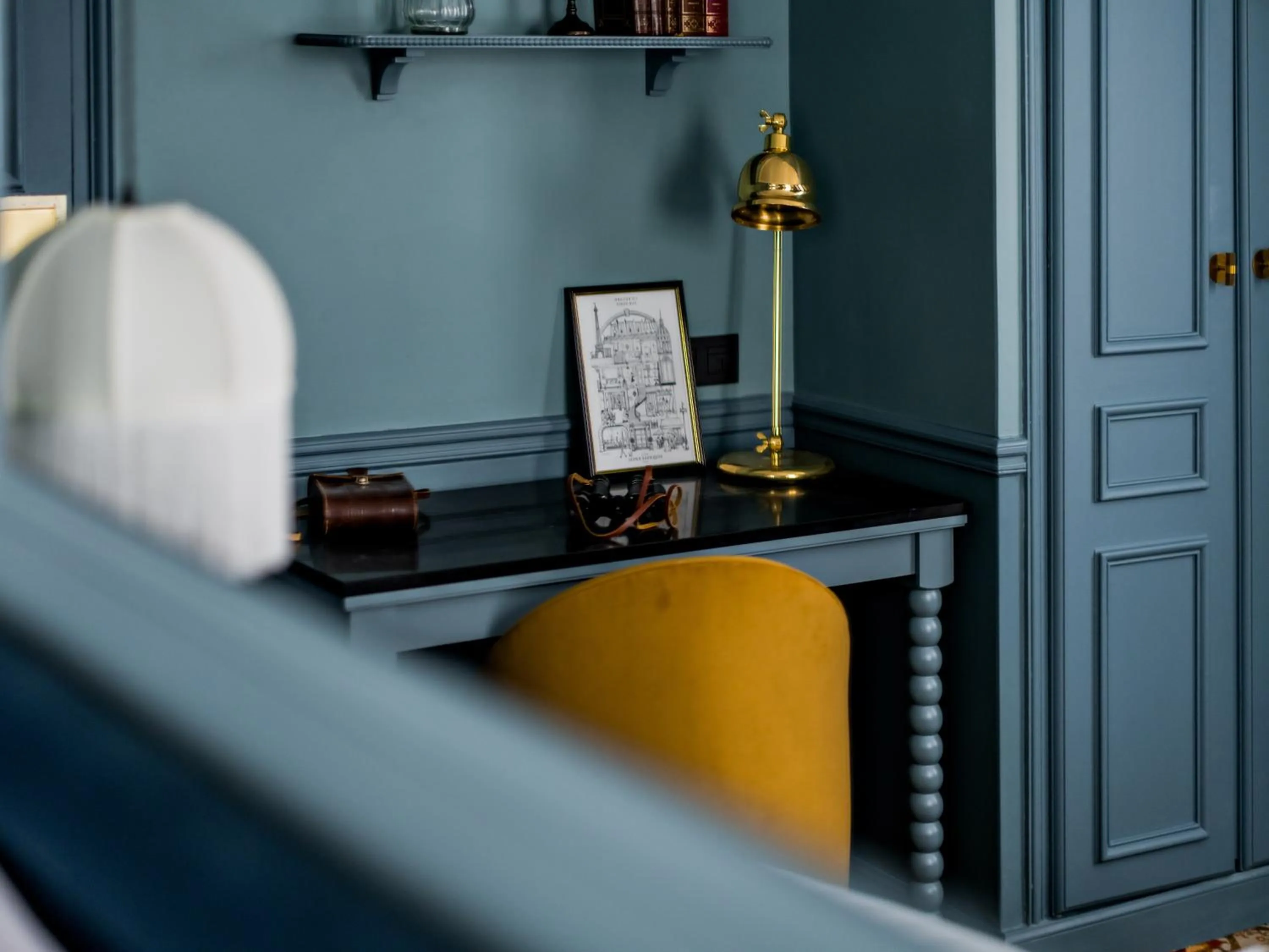 Bedroom in Hotel Duquesne Eiffel