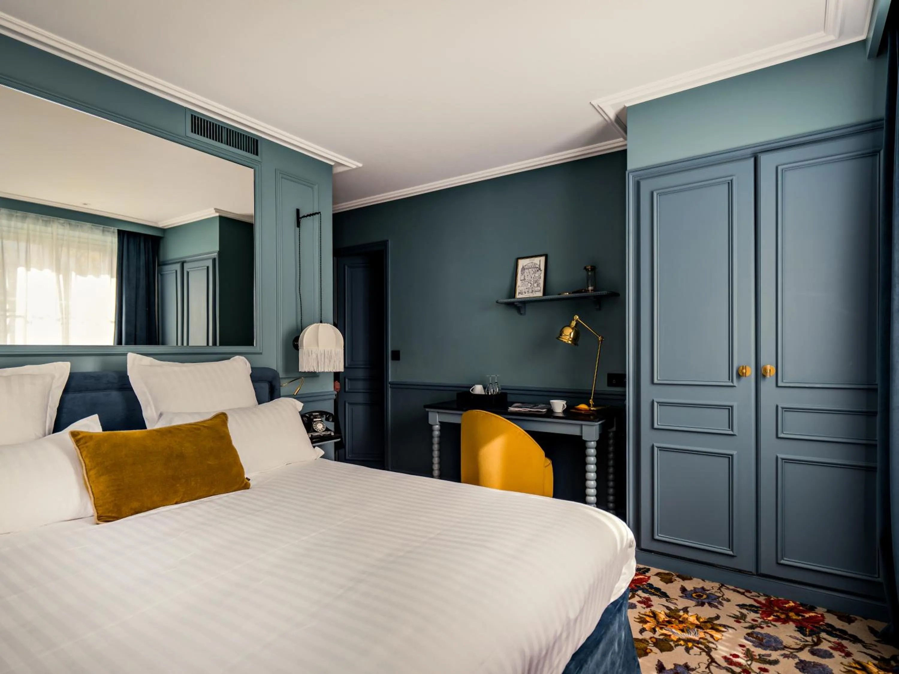 Bedroom, Bed in Hotel Duquesne Eiffel