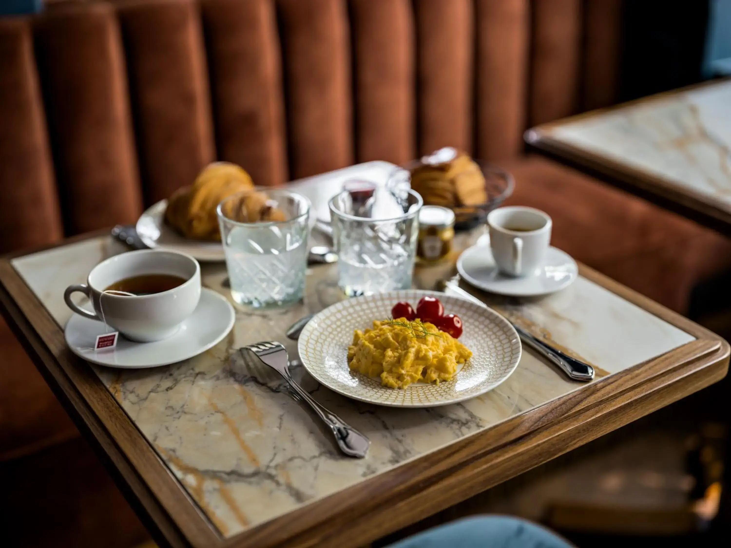 Breakfast in Hotel Duquesne Eiffel Breakfast in Hotel Duquesne Eiffel