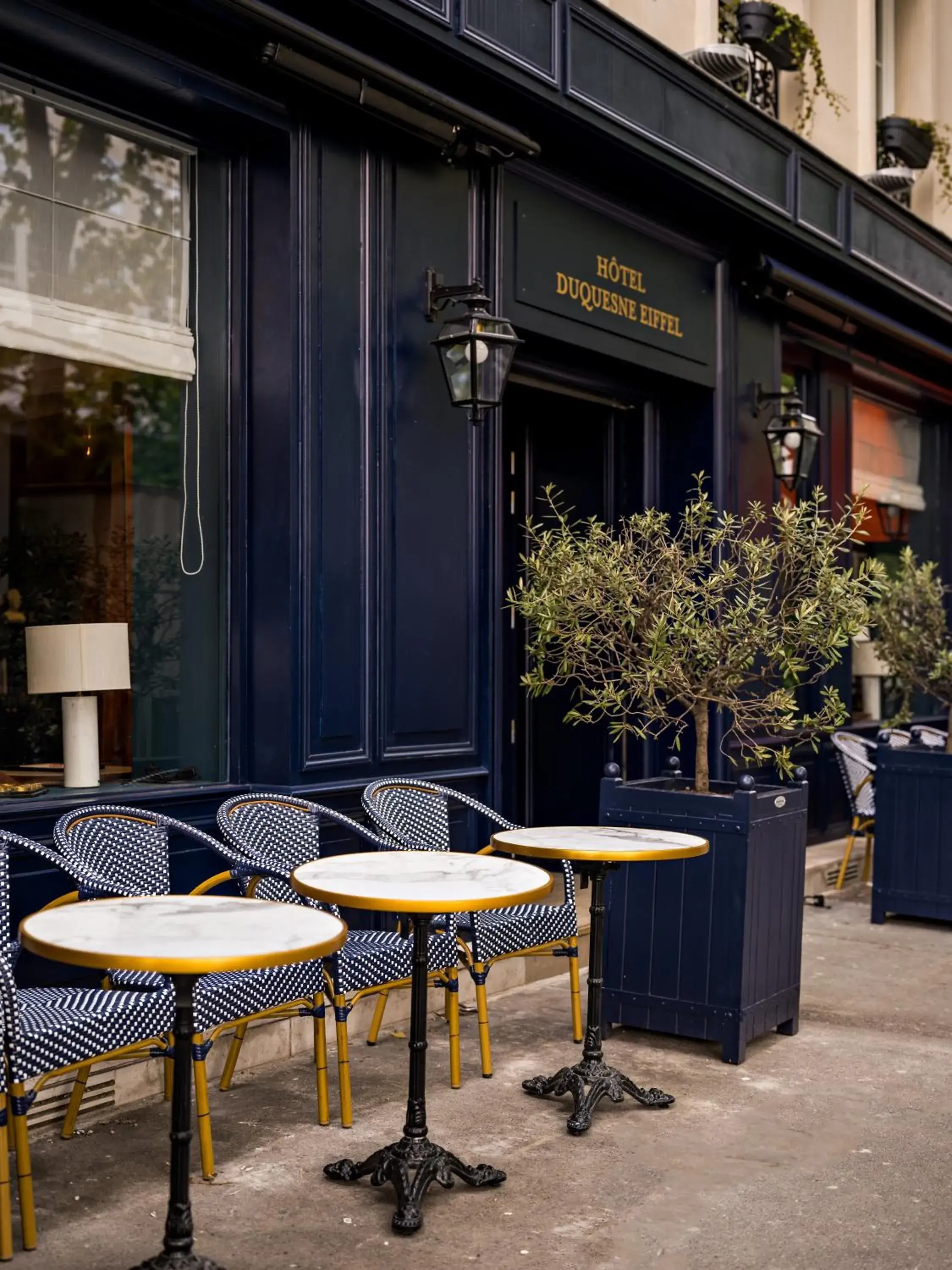 Property building in Hotel Duquesne Eiffel Property building in Hotel Duquesne Eiffel