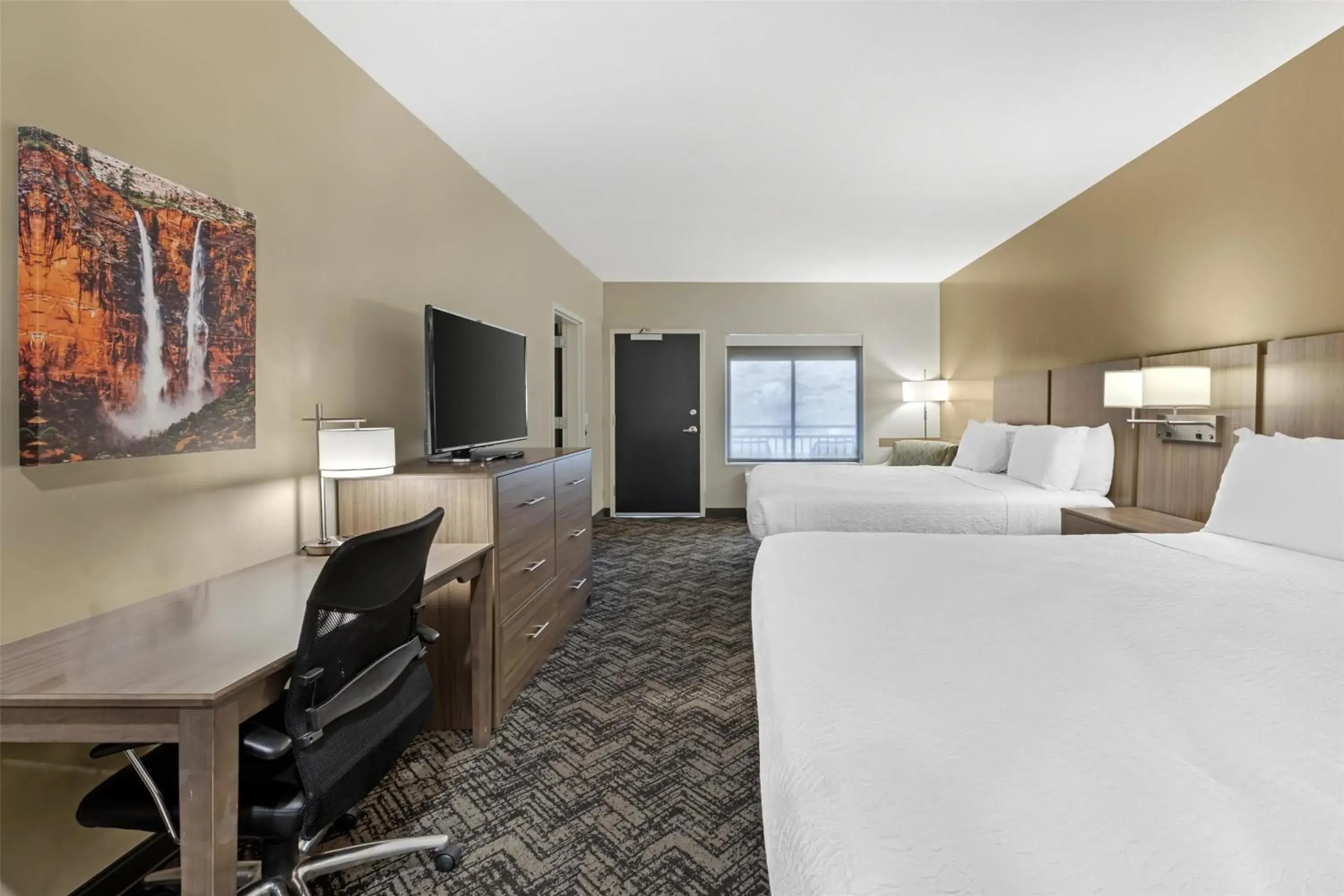 Photo of the whole room, Bed in Best Western Plus Zion Canyon Inn & Suites Photo of the whole room, Bed in Best Western Plus Zion Canyon Inn & Suites