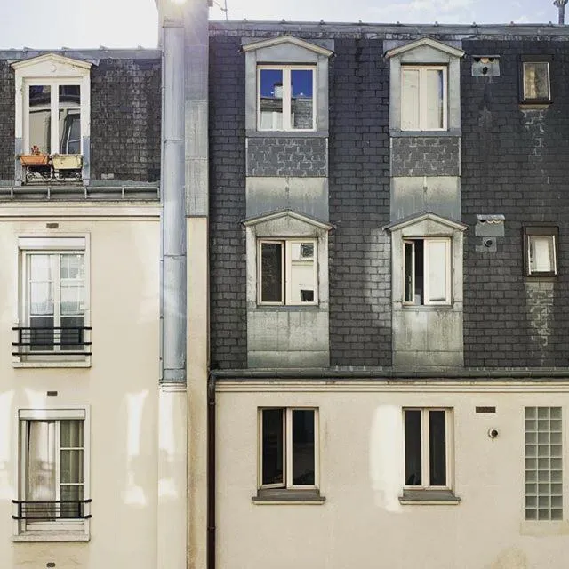 Property building in Hôtel Istria by Magna Arbor