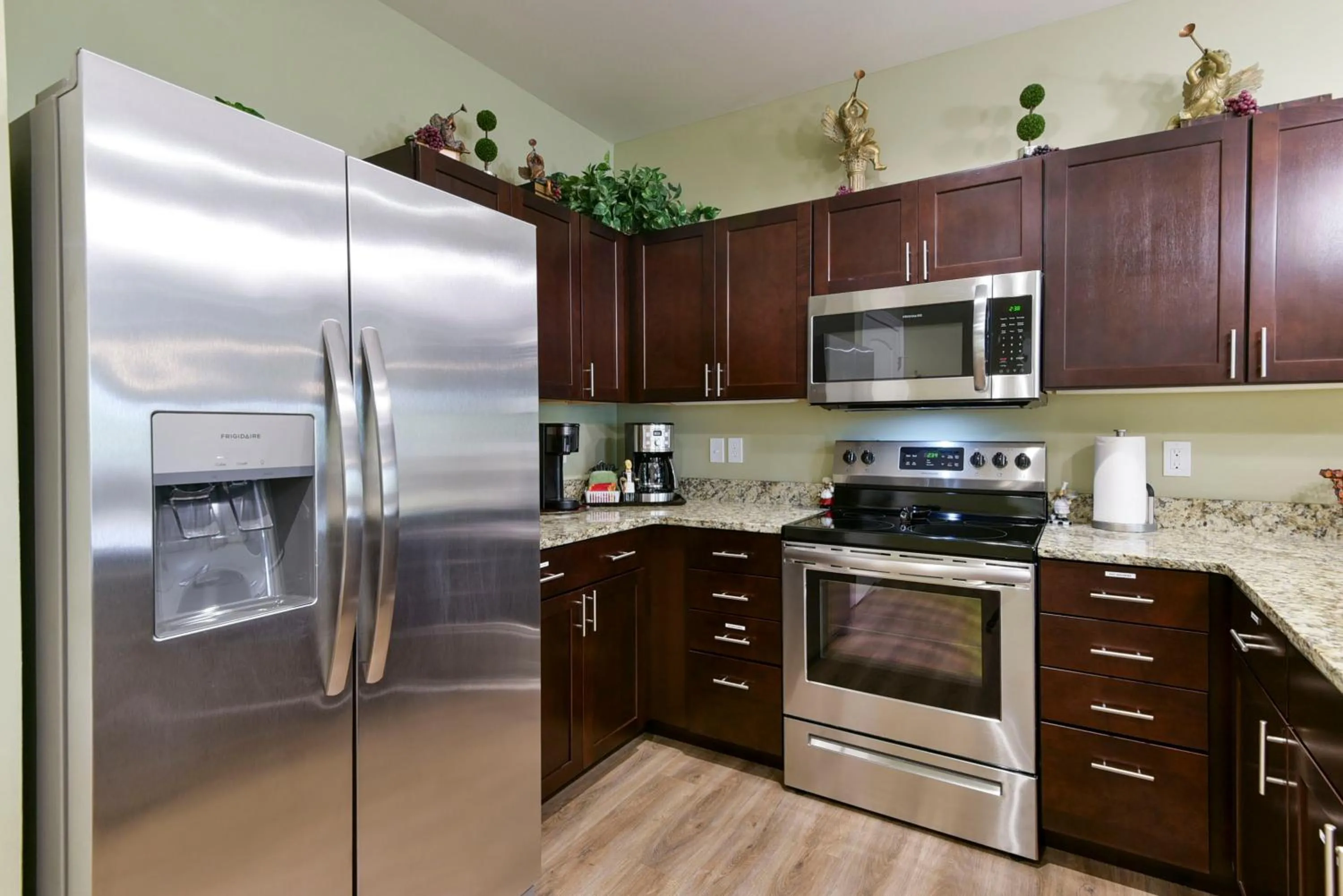 Luxury Condos at Thousand Hills - Heart of Branson - Beautifully remodeled - Spacious and Affordable