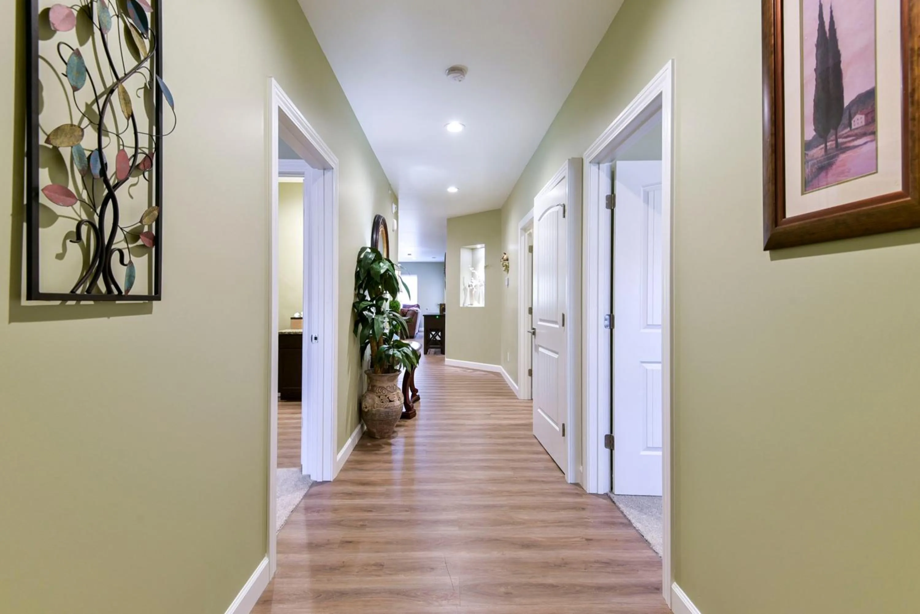 Luxury Condos at Thousand Hills - Heart of Branson - Beautifully remodeled - Spacious and Affordable