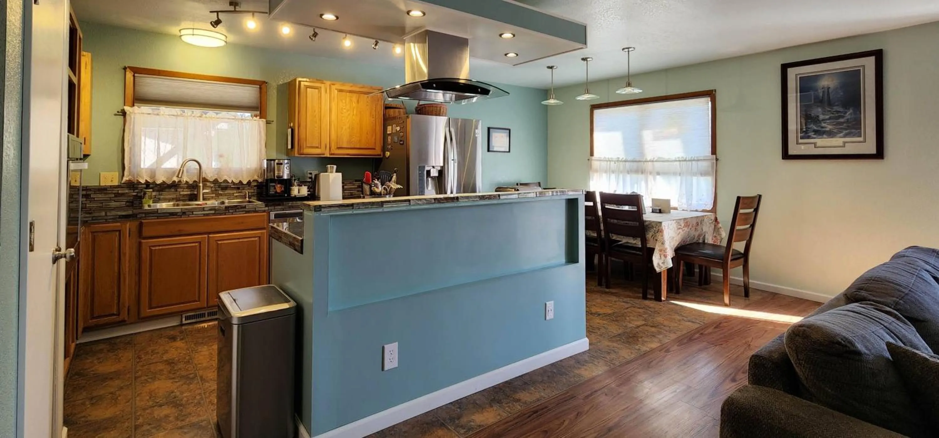 kitchen in Trinity Escapes - Two Bedroom two bathroom full Apartment near airport
