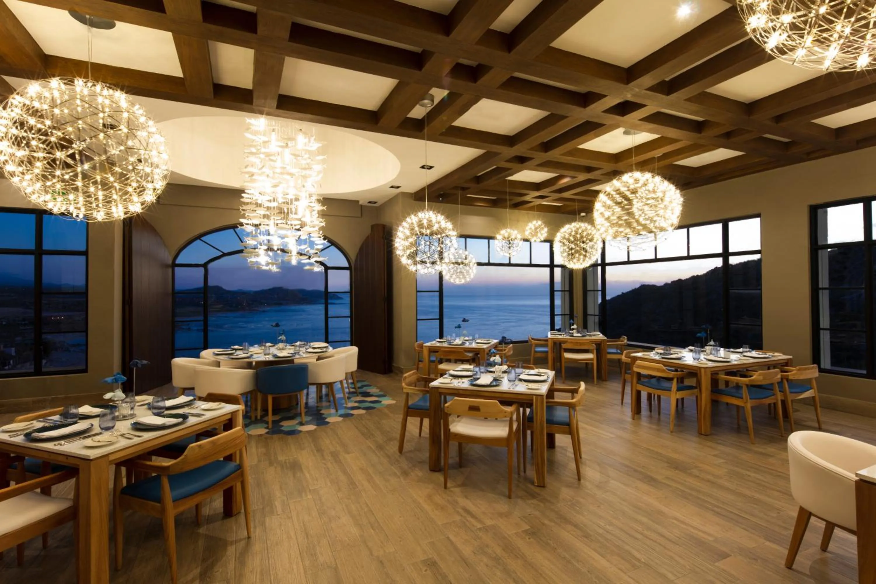 Restaurant/places to eat in Vista Encantada Resort & Spa Residences, A La Carte All Inclusive Optional