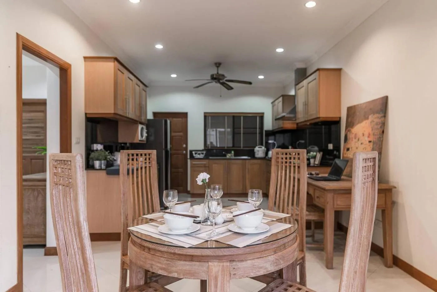 Dining area in AnB poolvilla 2BR with private beach in pratamnak