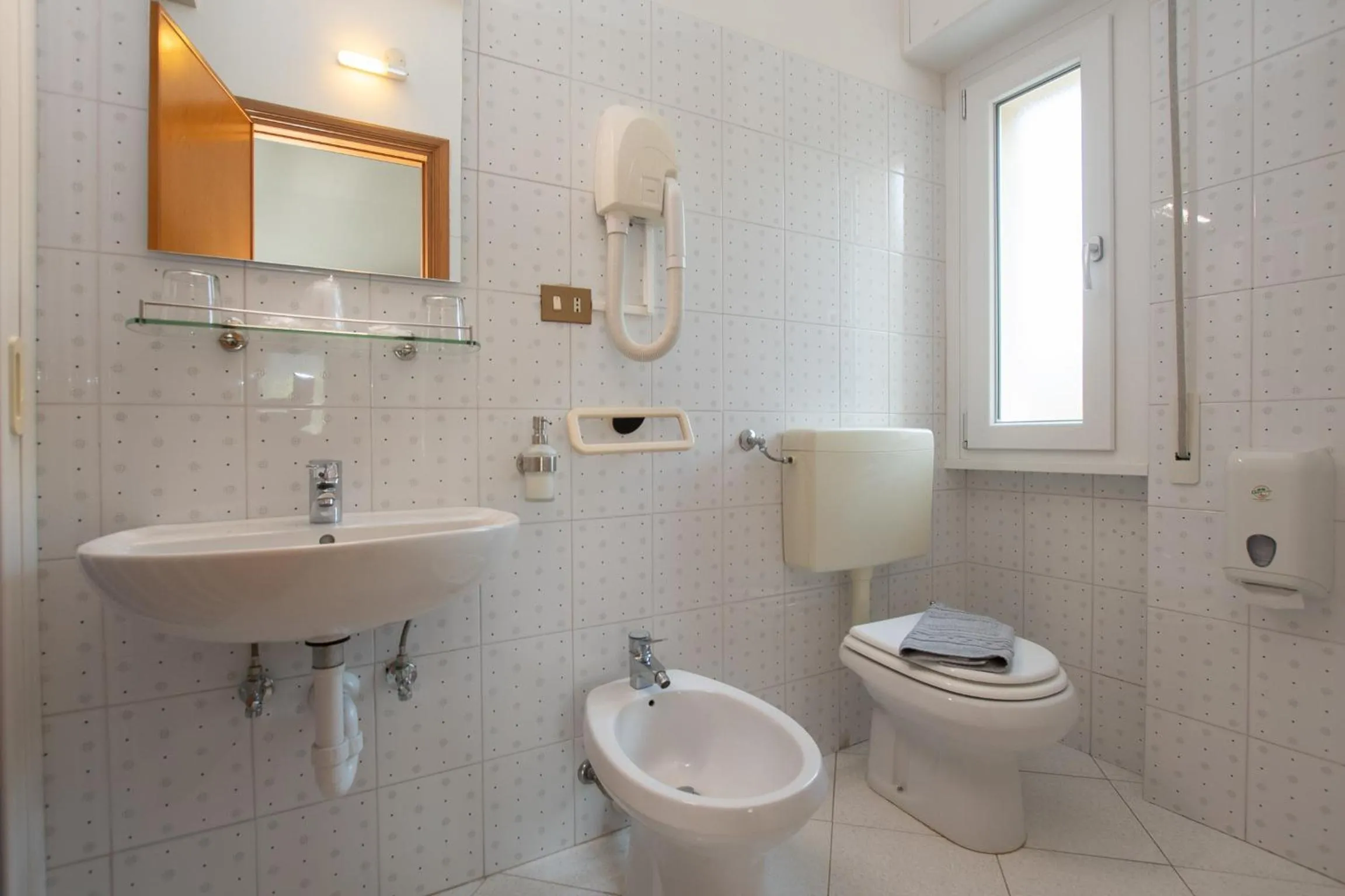Bathroom in Hotel Villa Elia