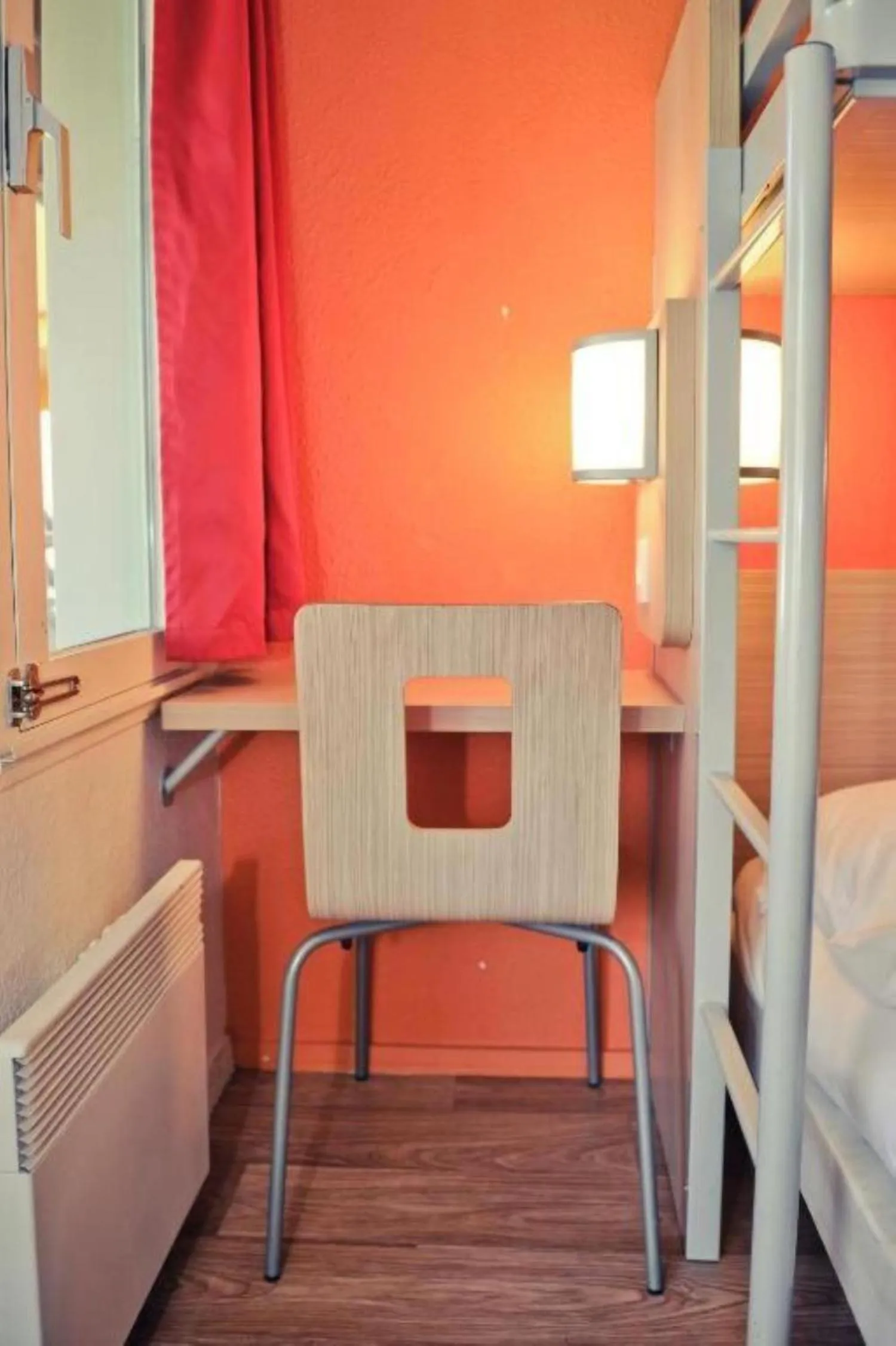 Property building, Bed in Premiere Classe Creil - Villers Saint Paul