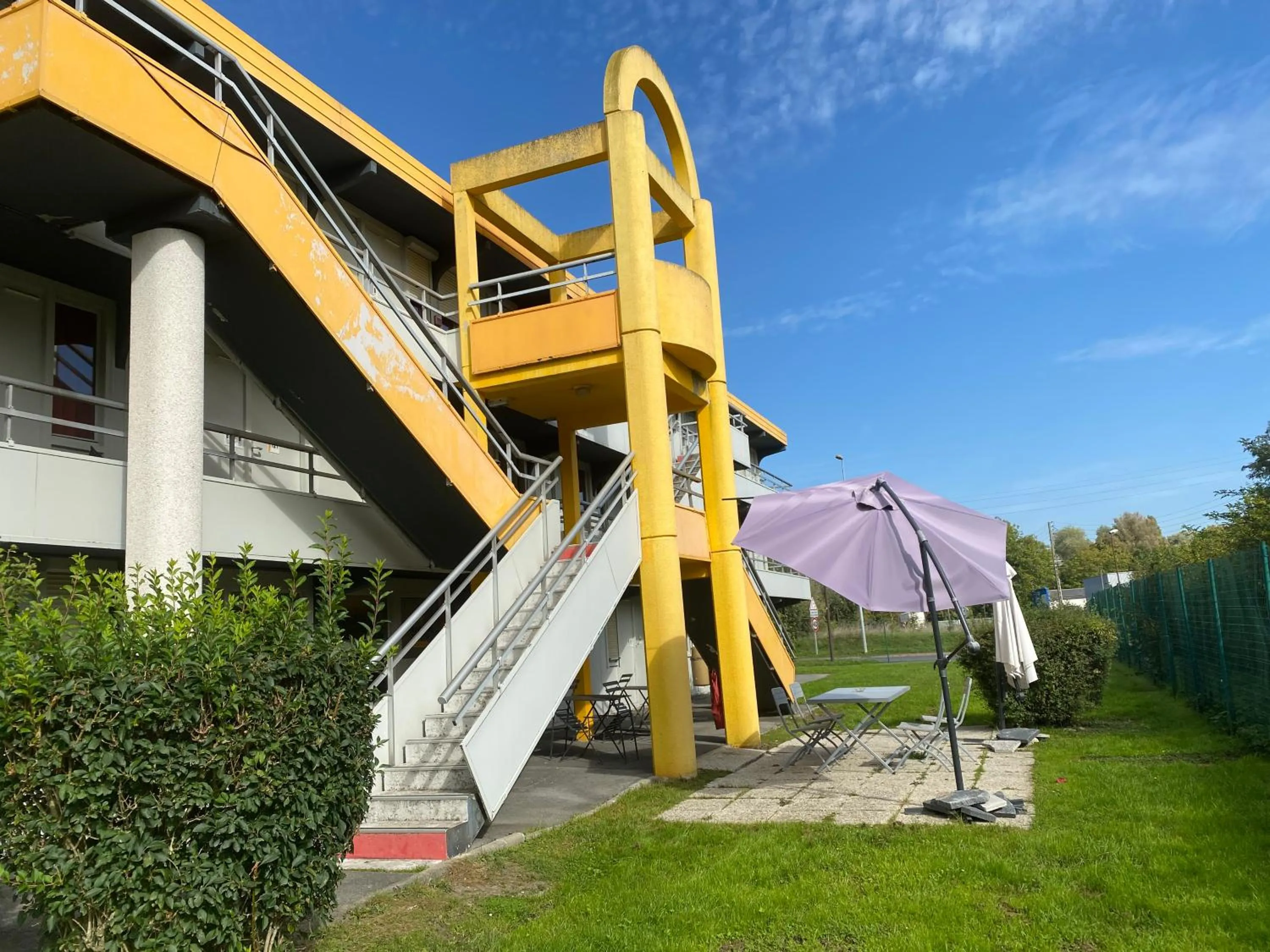 Property building in Premiere Classe Creil - Villers Saint Paul