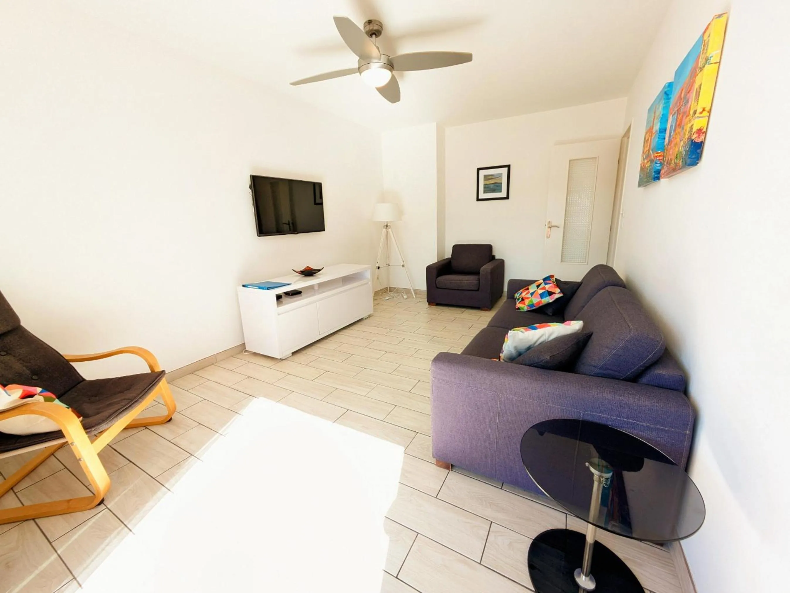Collioure - Modern Beachside Apartment Joey
