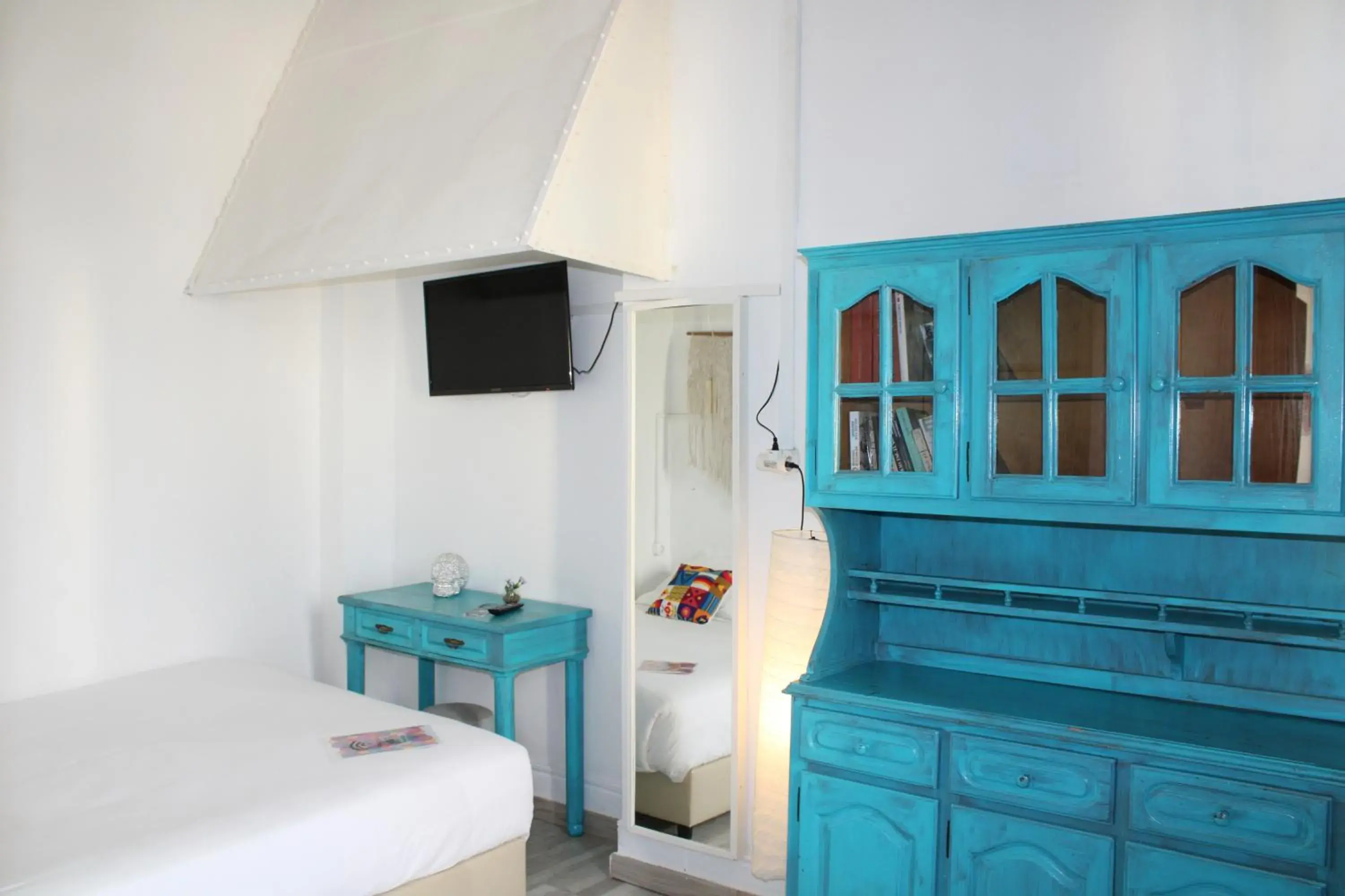 Standard Double Room in Urban Suites Standard Double Room in Urban Suites