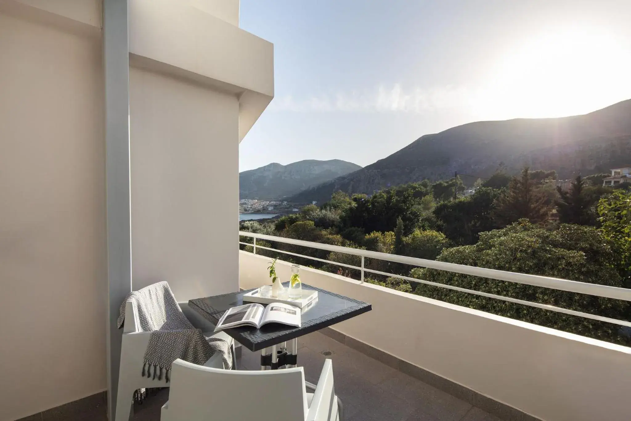 Double or Twin Room with Partial Sea View in ALKINOI RESORT AND SPA Double or Twin Room with Partial Sea View in ALKINOI RESORT AND SPA