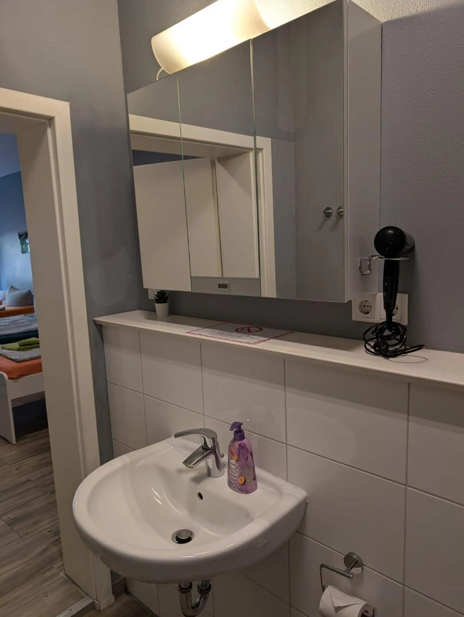 Bathroom in Flensburg City - 24h