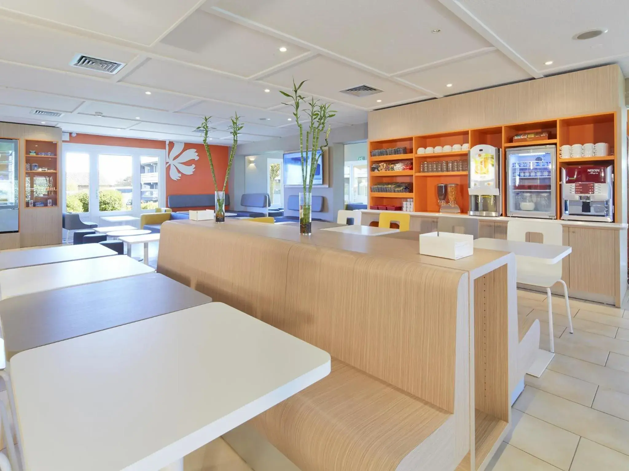 Restaurant/places to eat in Premiere Classe Poitiers Futuroscope - Chasseneuil Restaurant/places to eat in Premiere Classe Poitiers Futuroscope - Chasseneuil