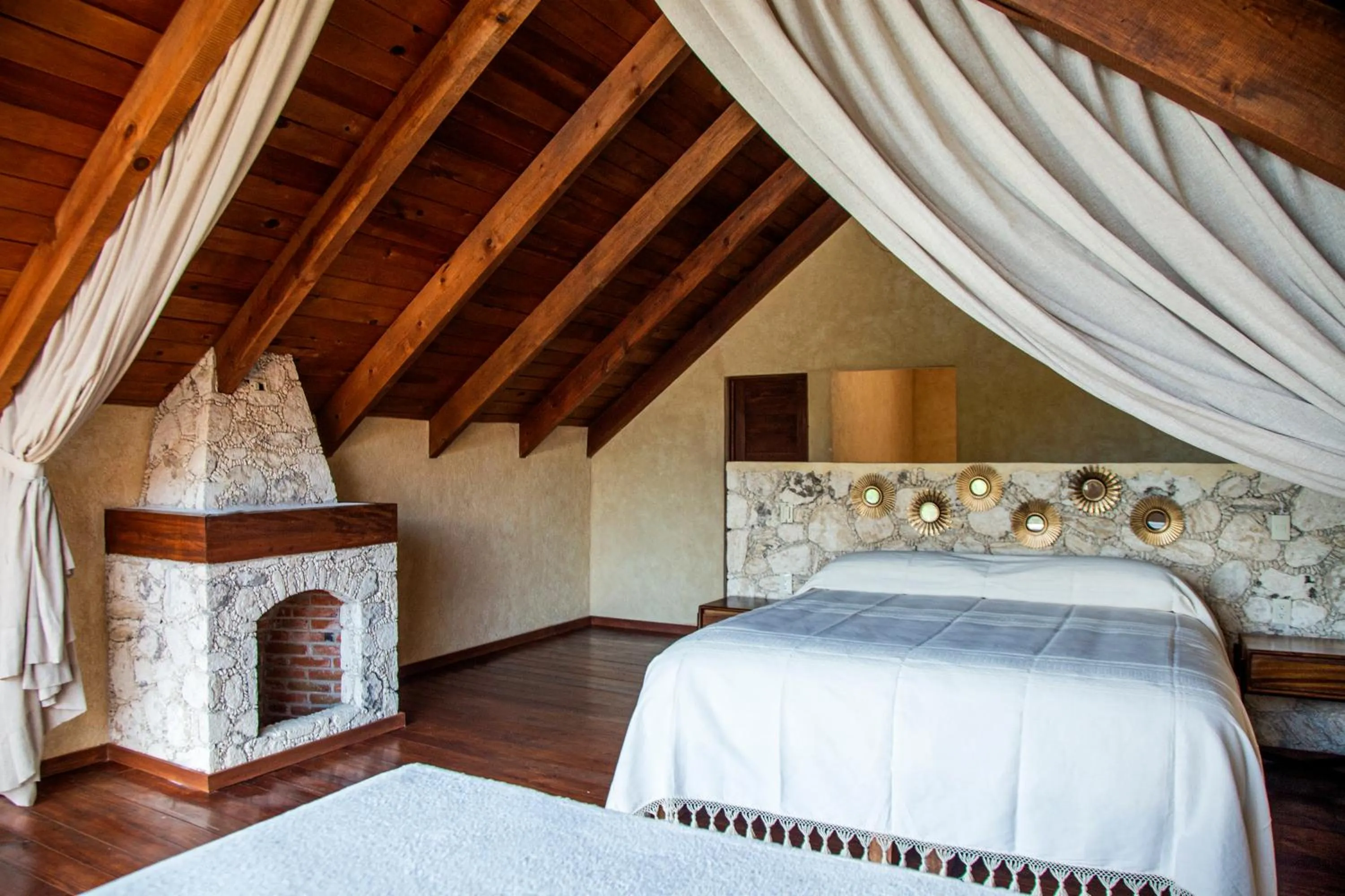 Bed in Zidada Hotel and Chalets