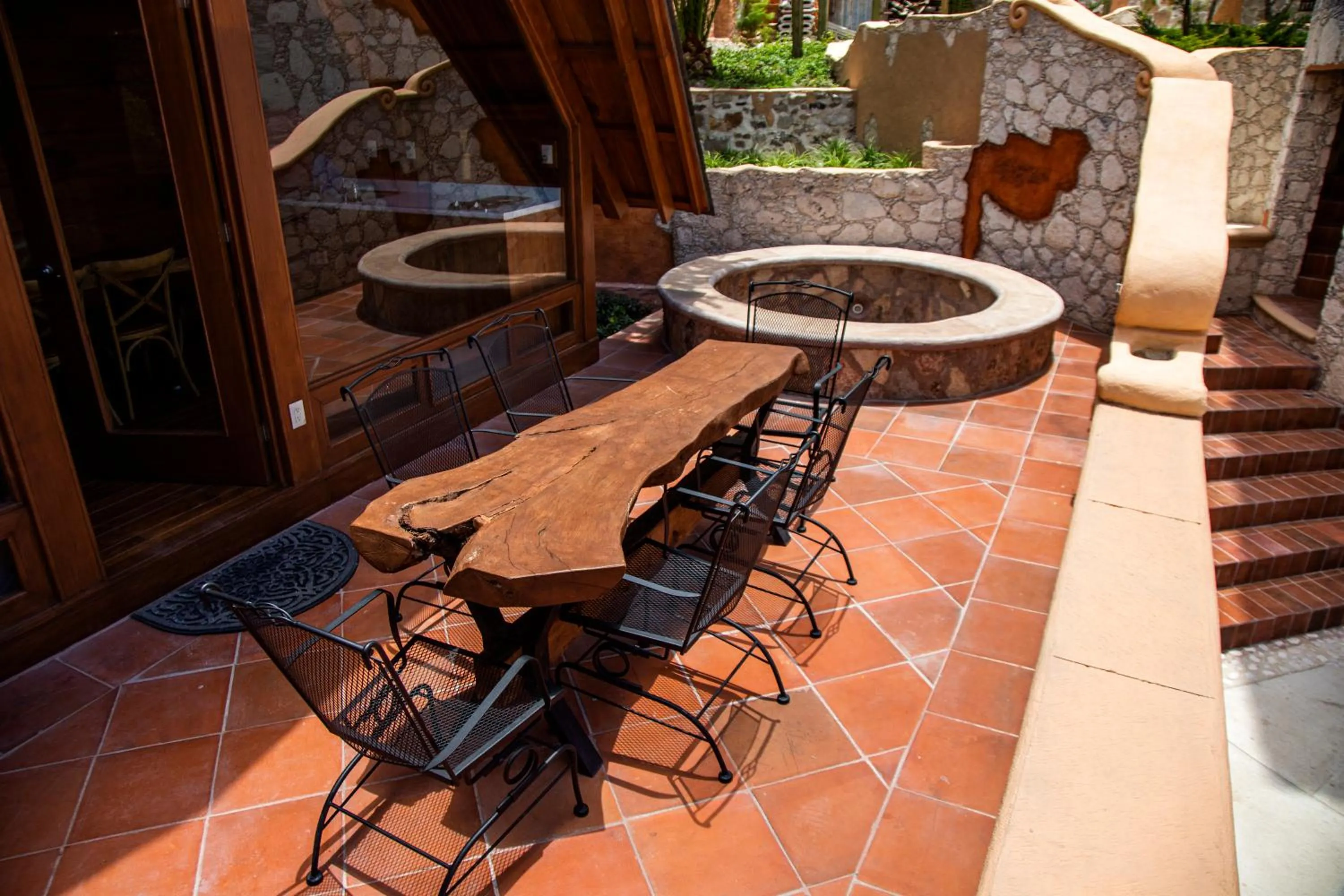 Hot Tub in Zidada Hotel and Chalets