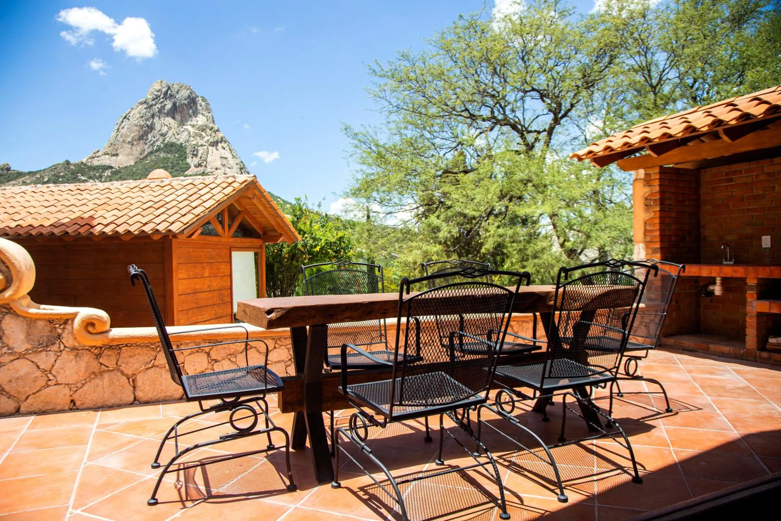 BBQ facilities in Zidada Hotel and Chalets
