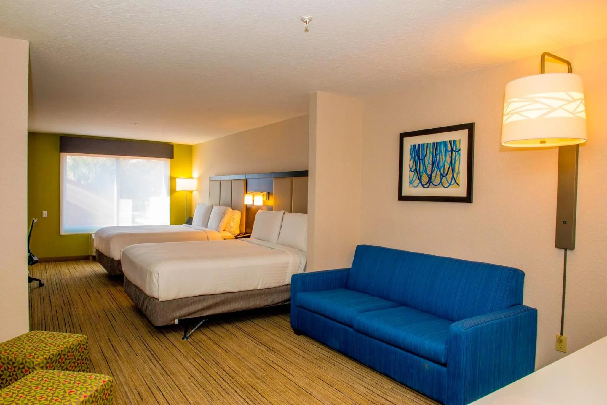 Photo of the whole room, Bed in Holiday Inn Express St. Petersburg North / I-275 by IHG