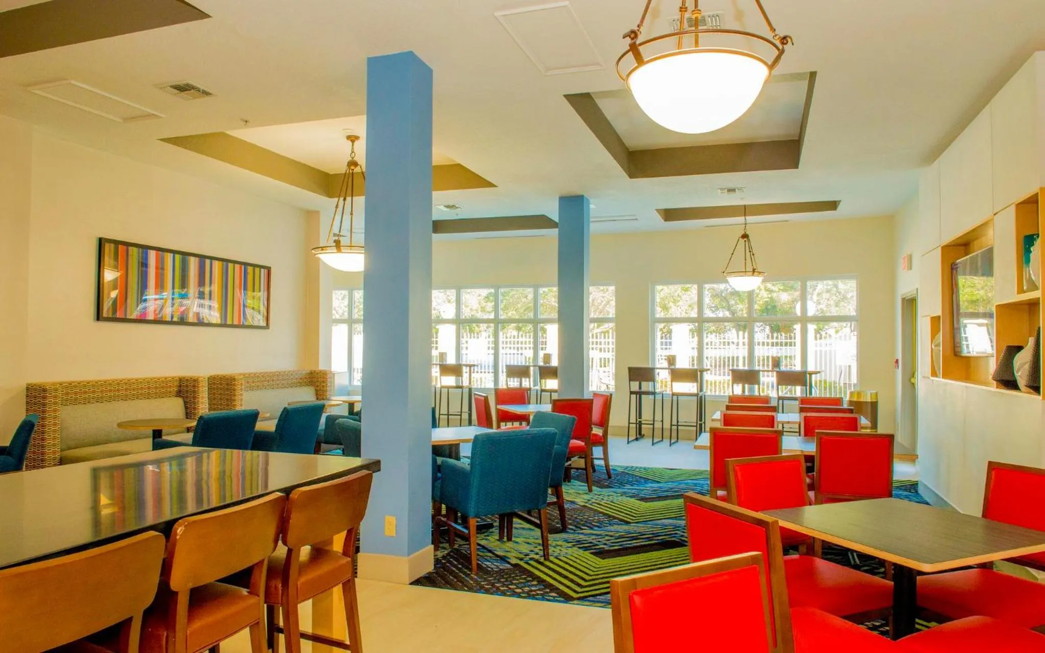 Breakfast in Holiday Inn Express St. Petersburg North / I-275 by IHG