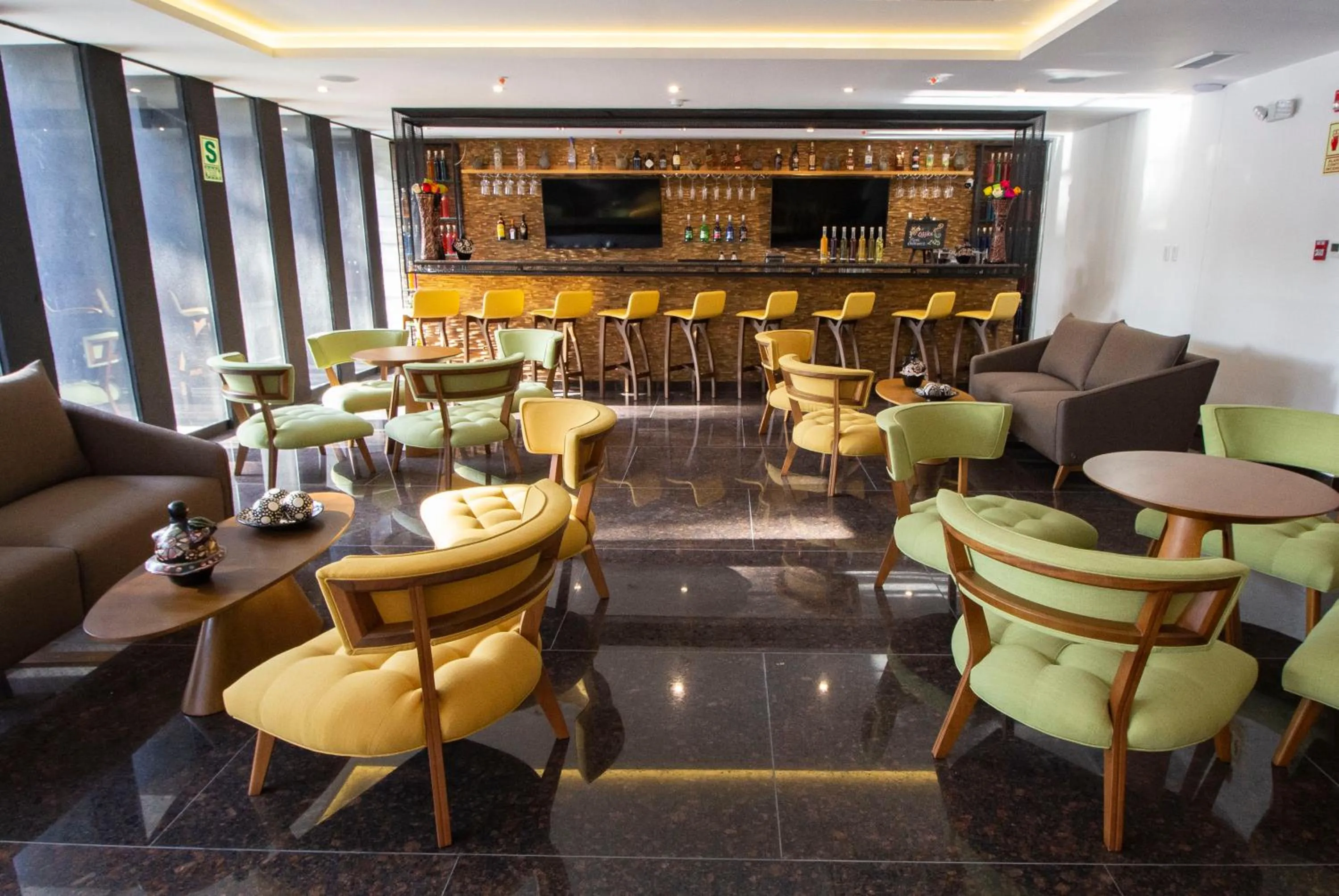 Lounge or bar in Tierra Viva Piura Hotel