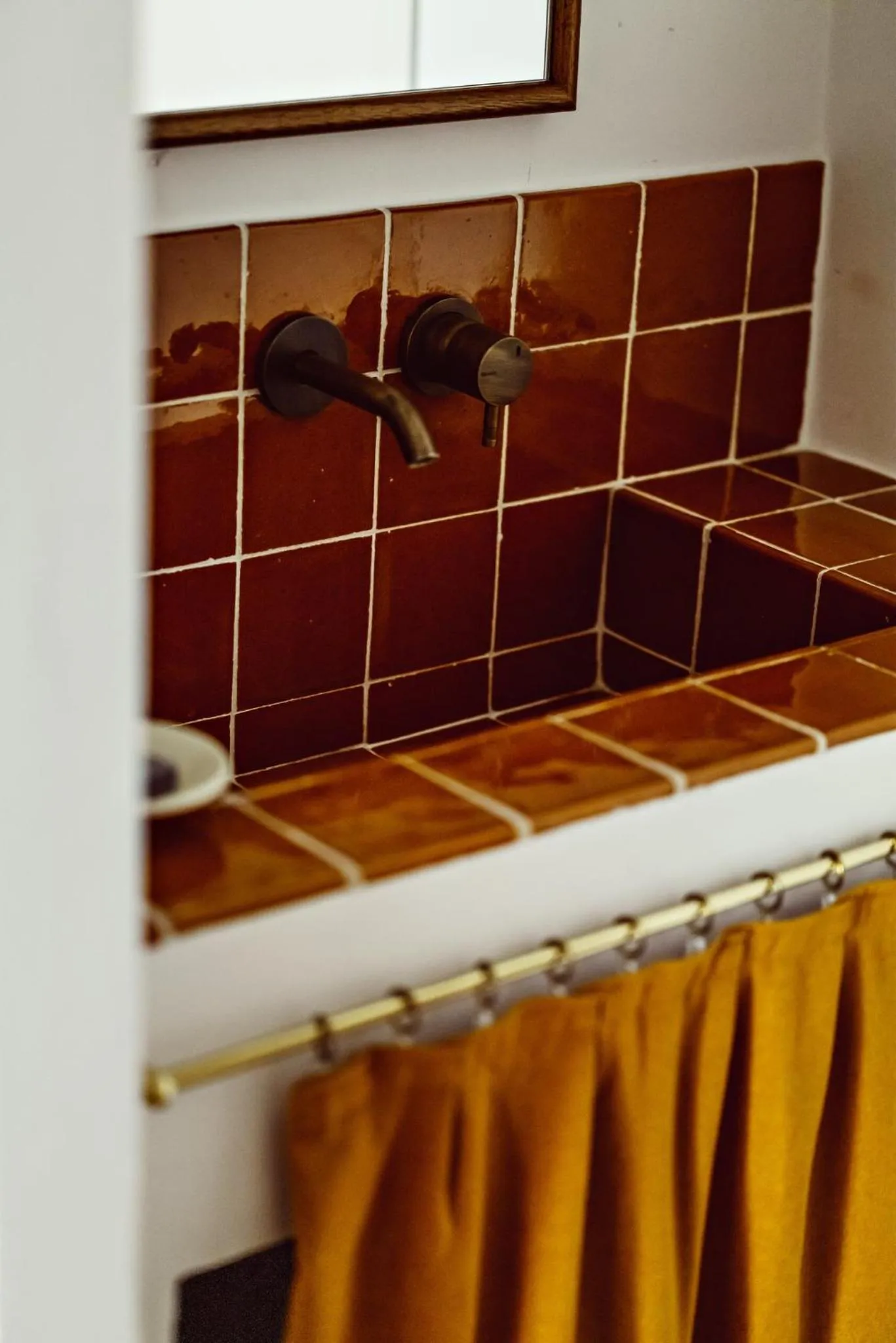 Bathroom in Le Moulin, Lourmarin, a Beaumier Hotel
