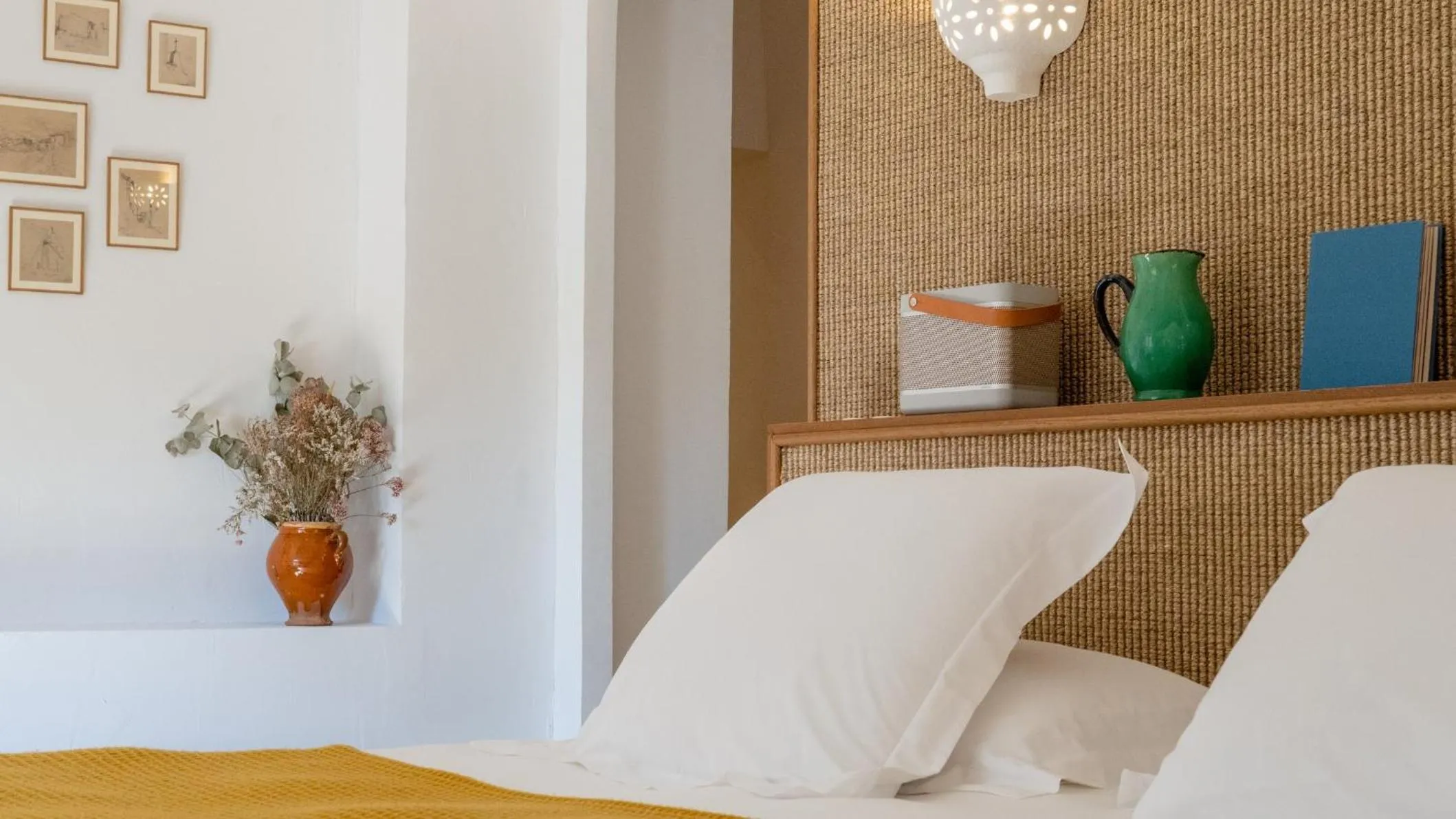 Photo of the whole room, Bed in Le Moulin, Lourmarin, a Beaumier Hotel