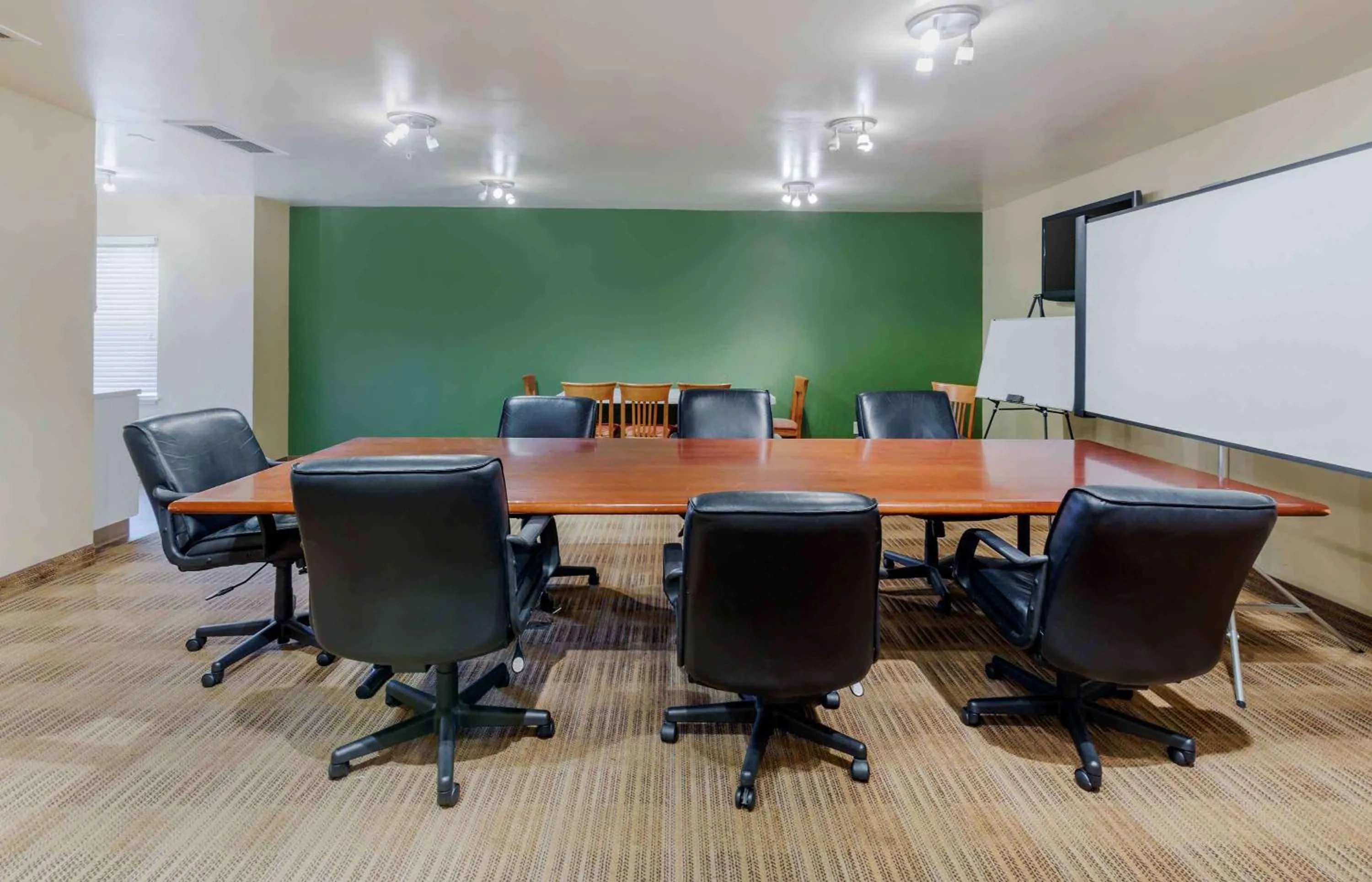 Meeting/conference room in Extended Stay America Suites - Fayetteville - Fort Bragg
