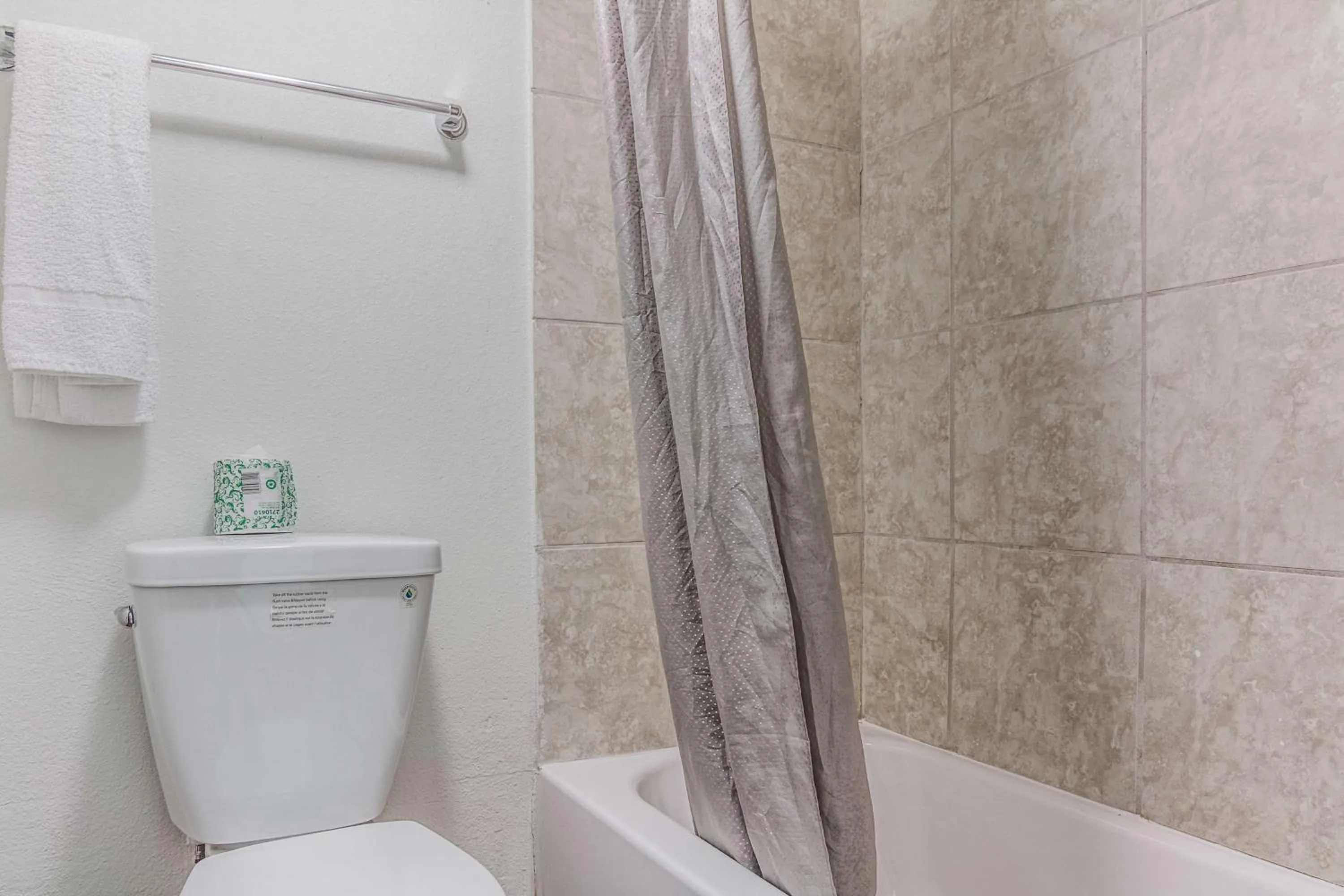 Toilet in Motel 6-Texarkana, AR