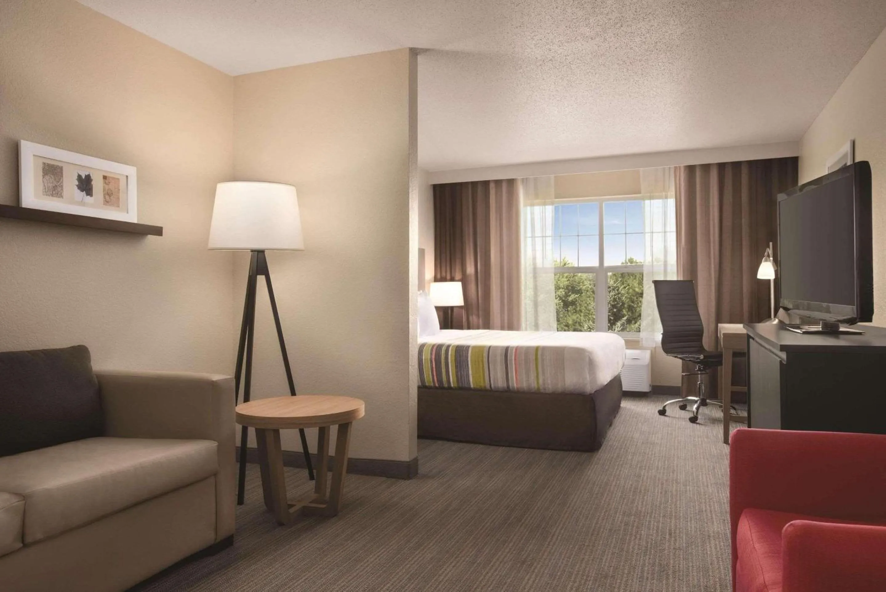 Bedroom, Bed in Country Inn & Suites by Radisson, Cottage Grove, MN