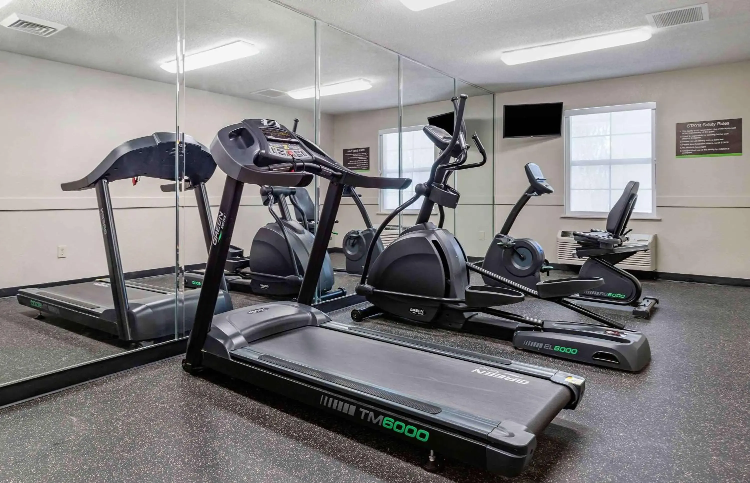 Fitness centre/facilities in Extended Stay America Premier Suites - Charlotte - Pineville - Pineville Matthews Rd. Fitness centre/facilities in Extended Stay America Premier Suites - Charlotte - Pineville - Pineville Matthews Rd.