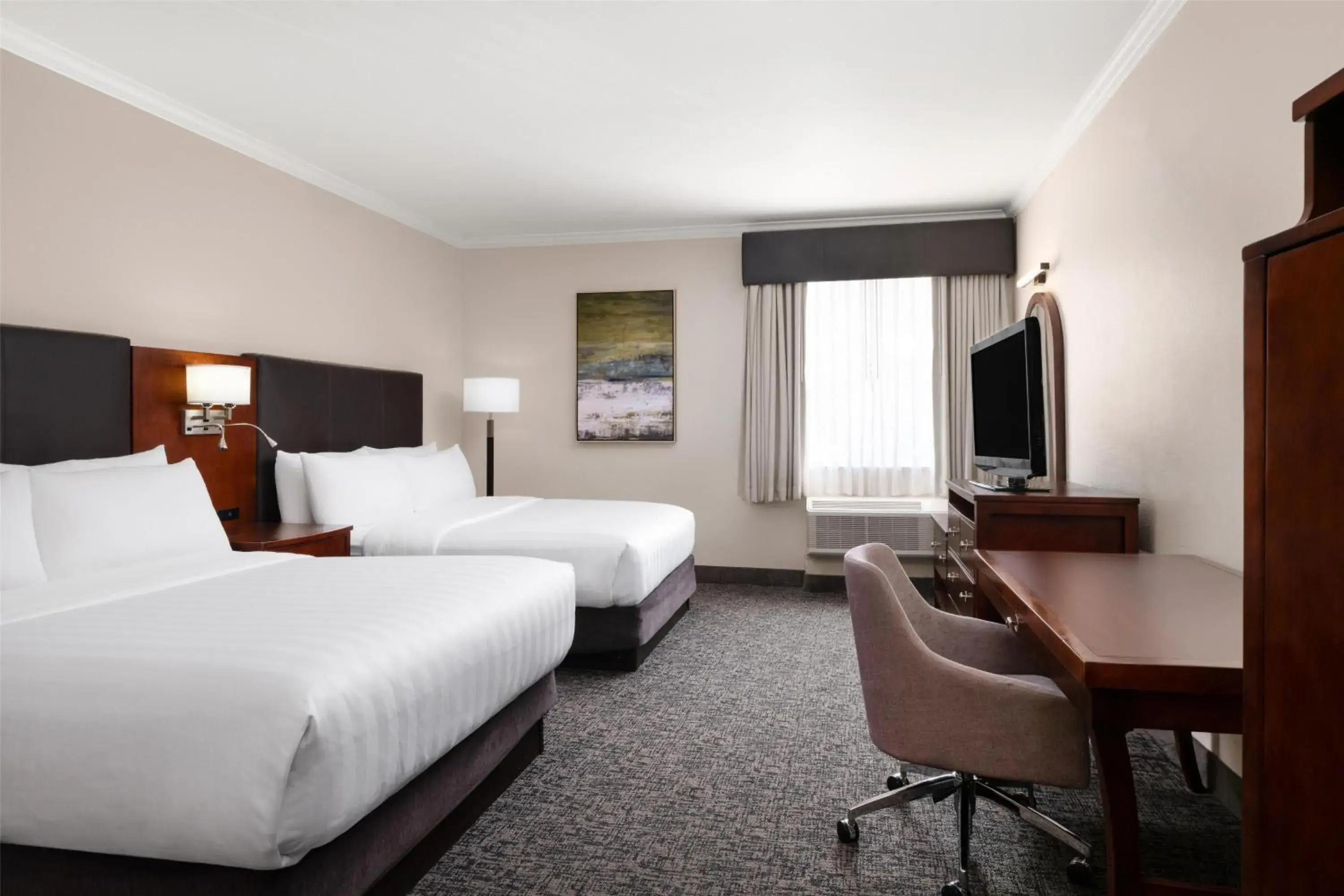 Bedroom, Bed in Best Western Plus Downtown Inn & Suites Bedroom, Bed in Best Western Plus Downtown Inn & Suites