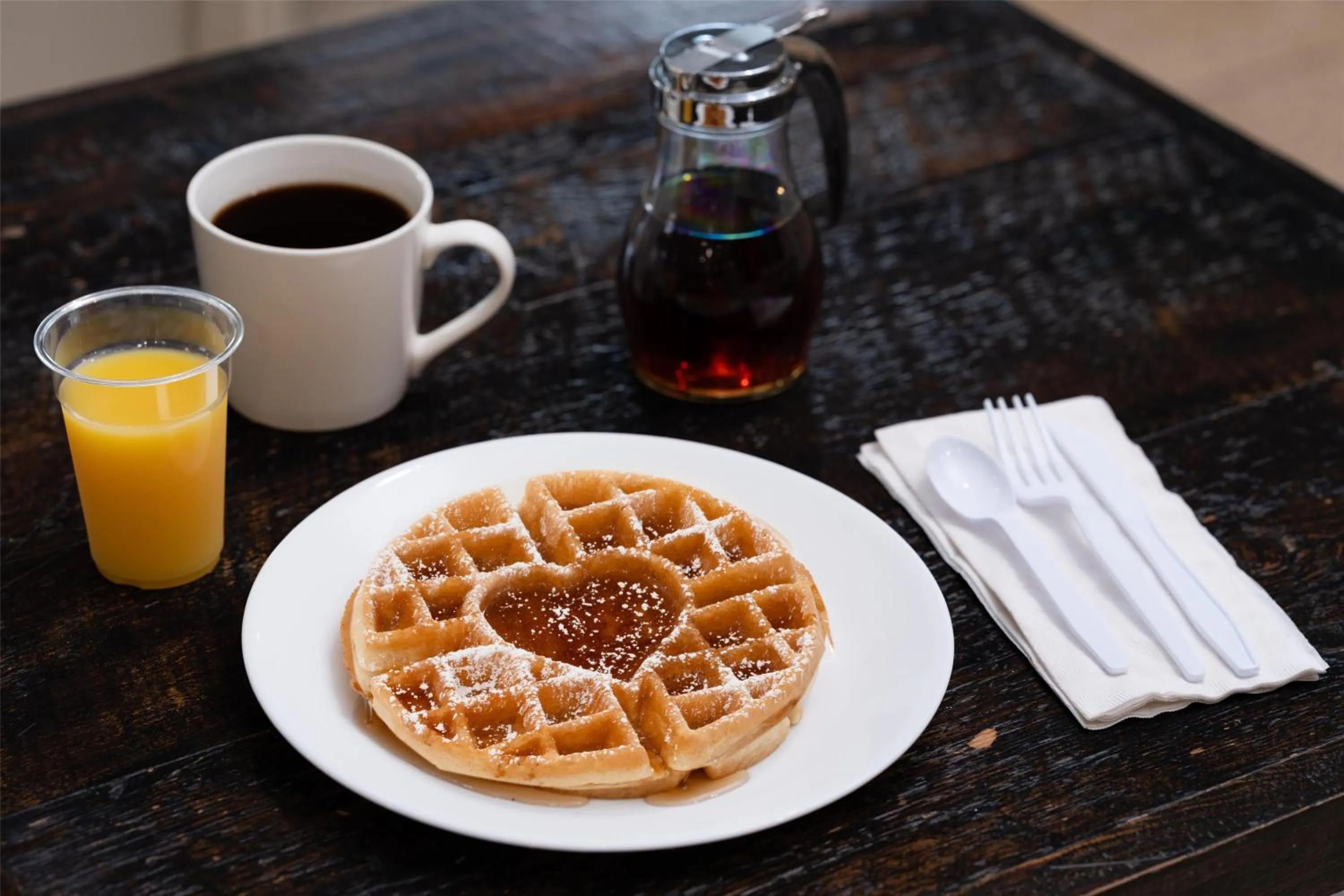 Food and drinks in Best Western Plus Downtown Inn & Suites