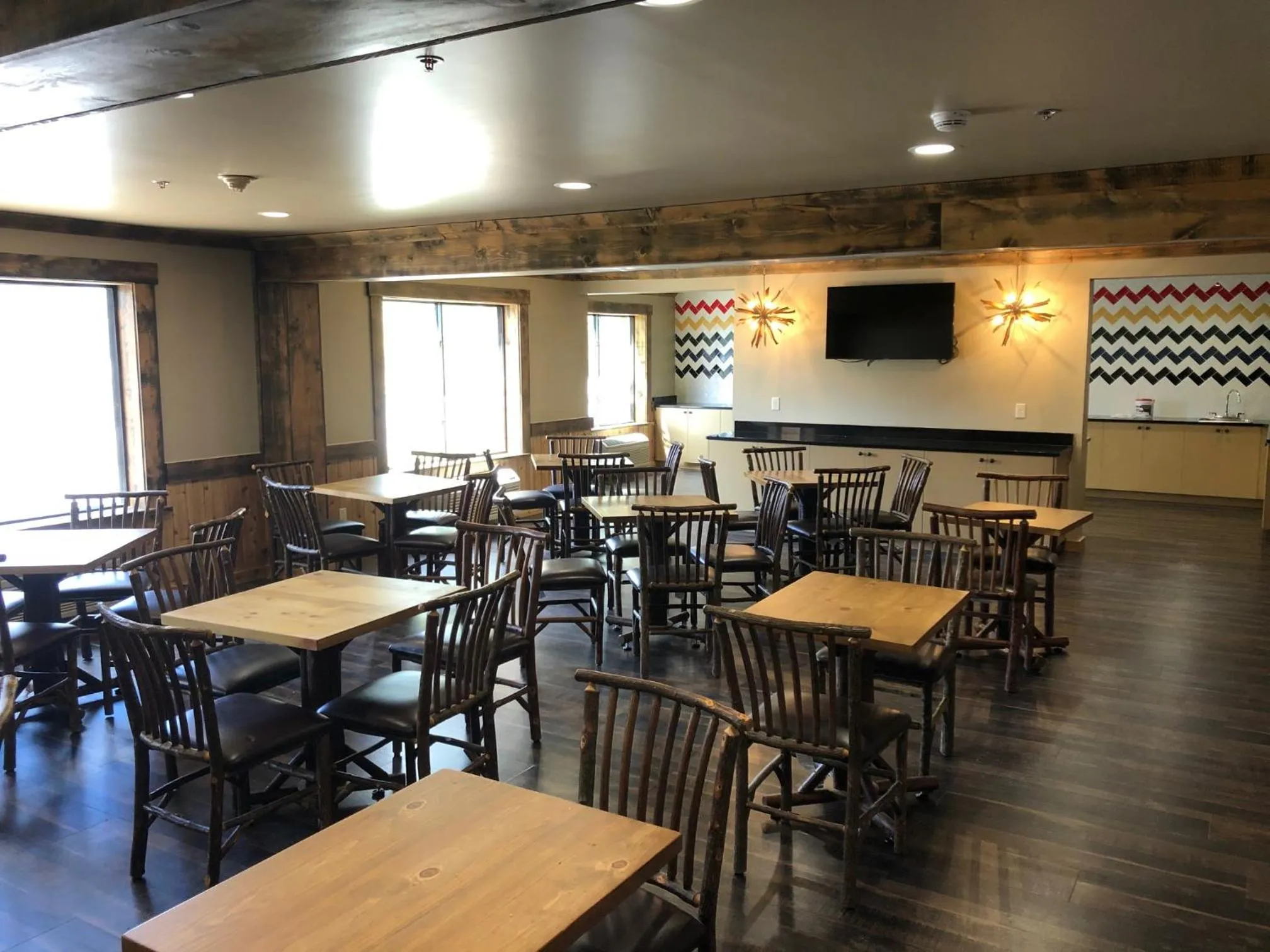 Seating area in Clubhouse Inn