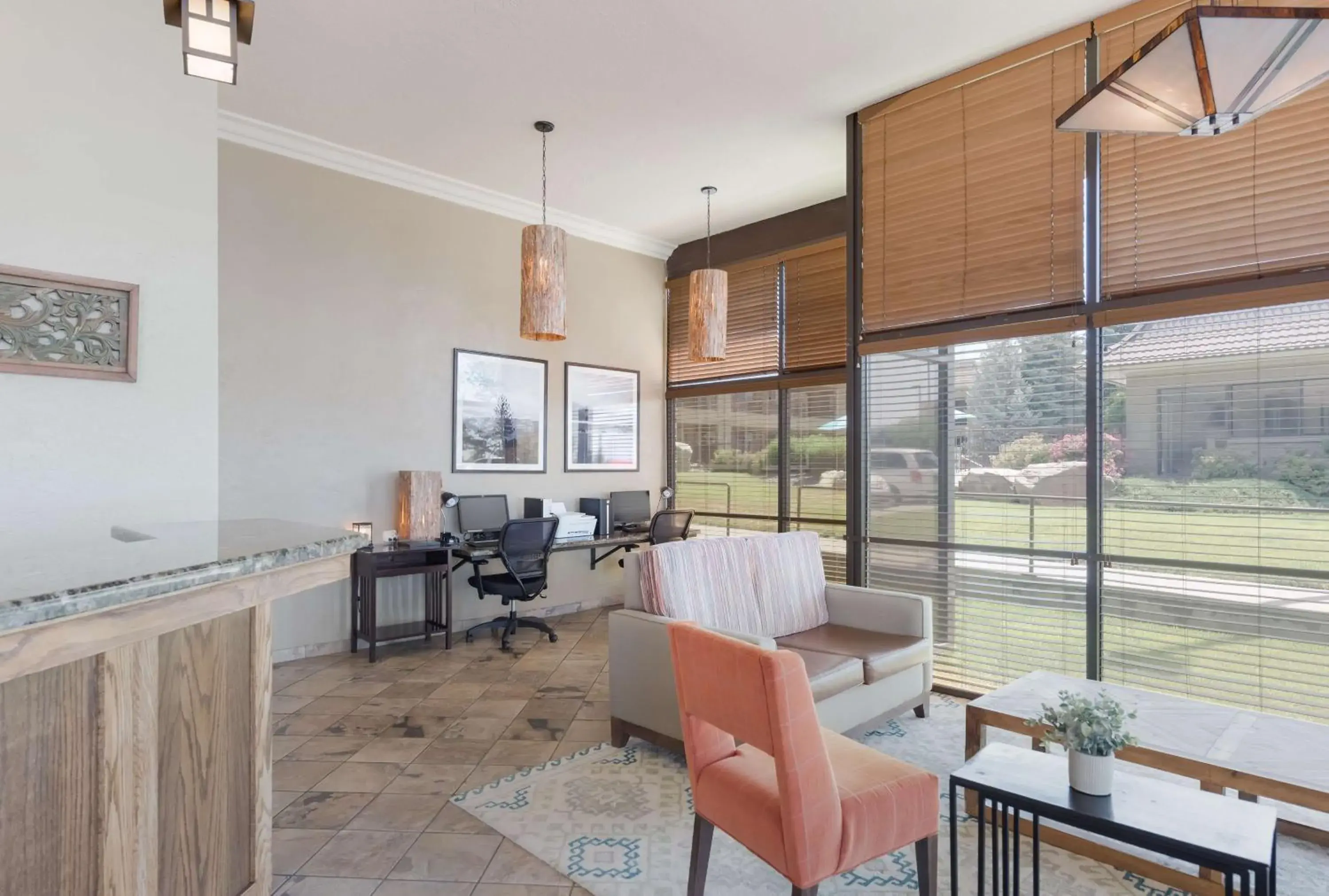 Lobby or reception in Best Western Foothills Inn Lobby or reception in Best Western Foothills Inn