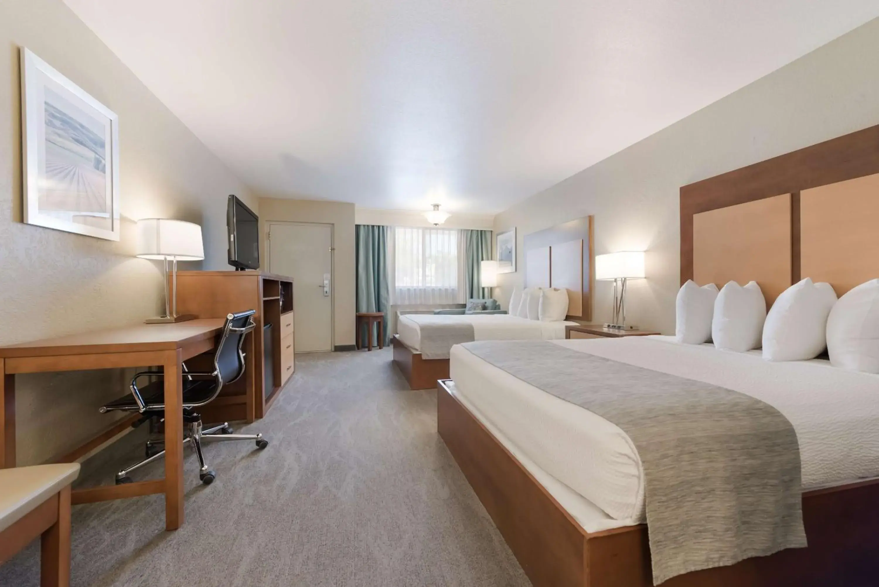 Bedroom, Bed in Best Western Foothills Inn Bedroom, Bed in Best Western Foothills Inn