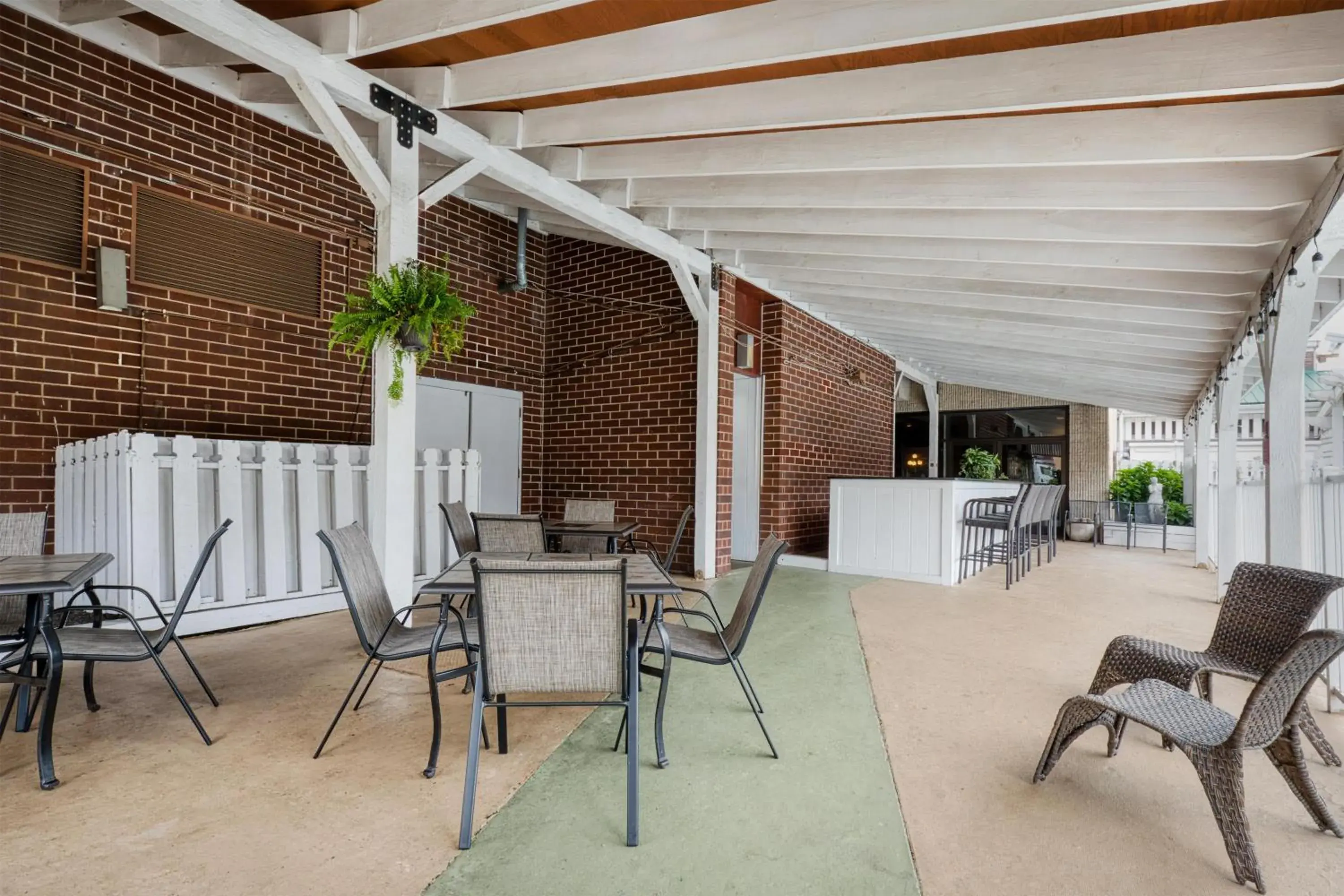 Property building in Best Western Plus Wilkes Barre Center City Property building in Best Western Plus Wilkes Barre Center City