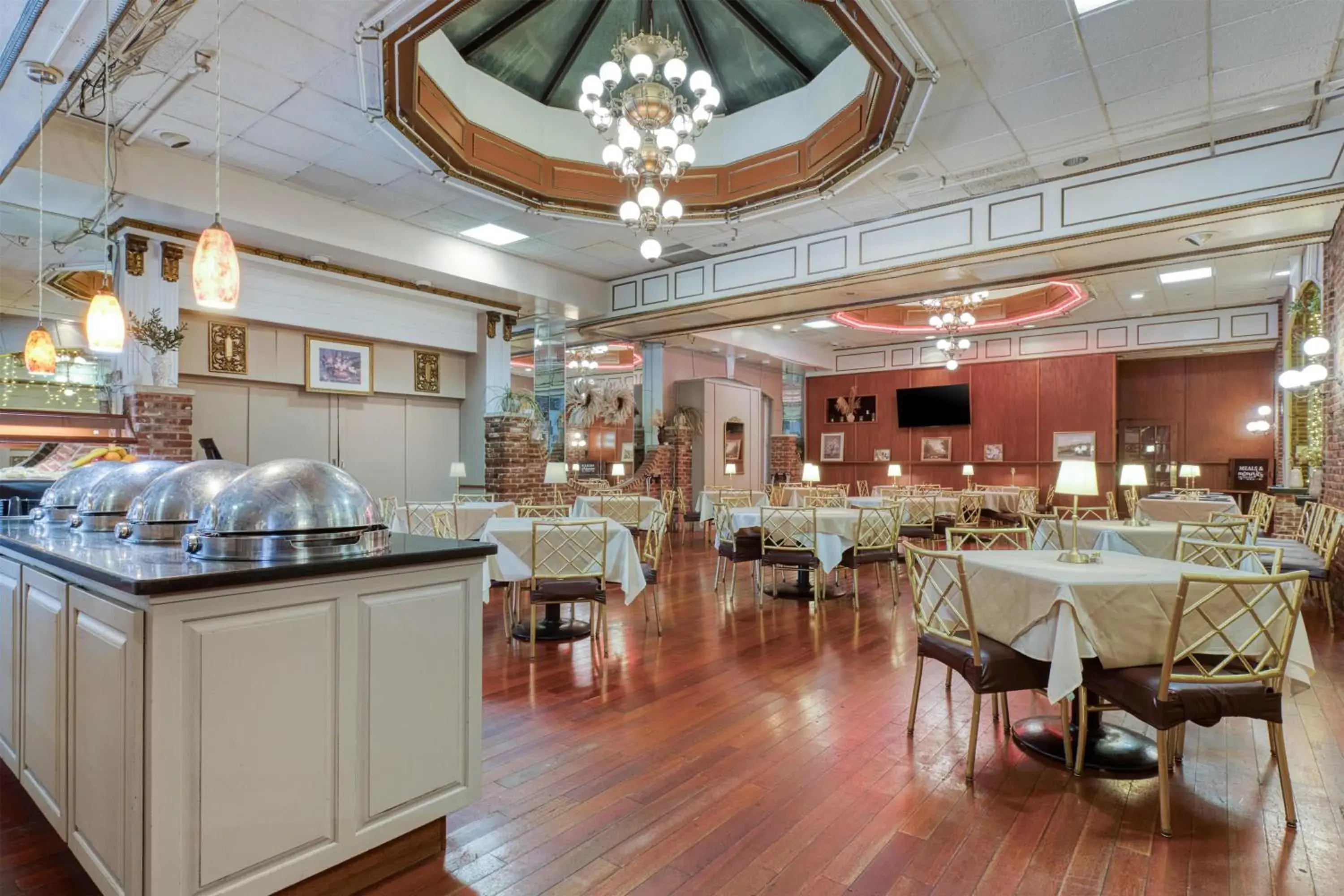 Breakfast in Best Western Plus Wilkes Barre Center City Breakfast in Best Western Plus Wilkes Barre Center City