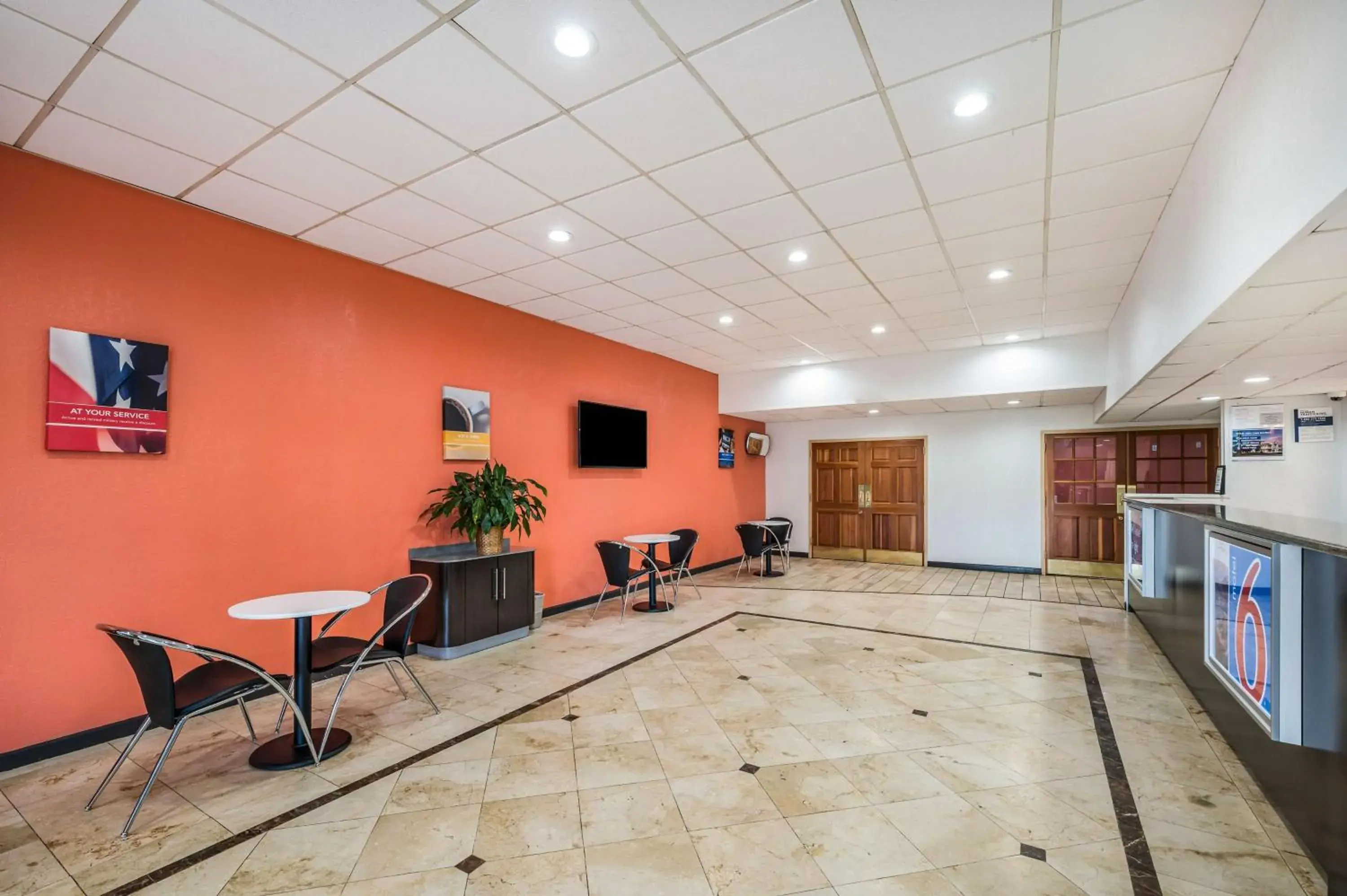 Lobby or reception in Motel 6-Henderson, TX Lobby or reception in Motel 6-Henderson, TX