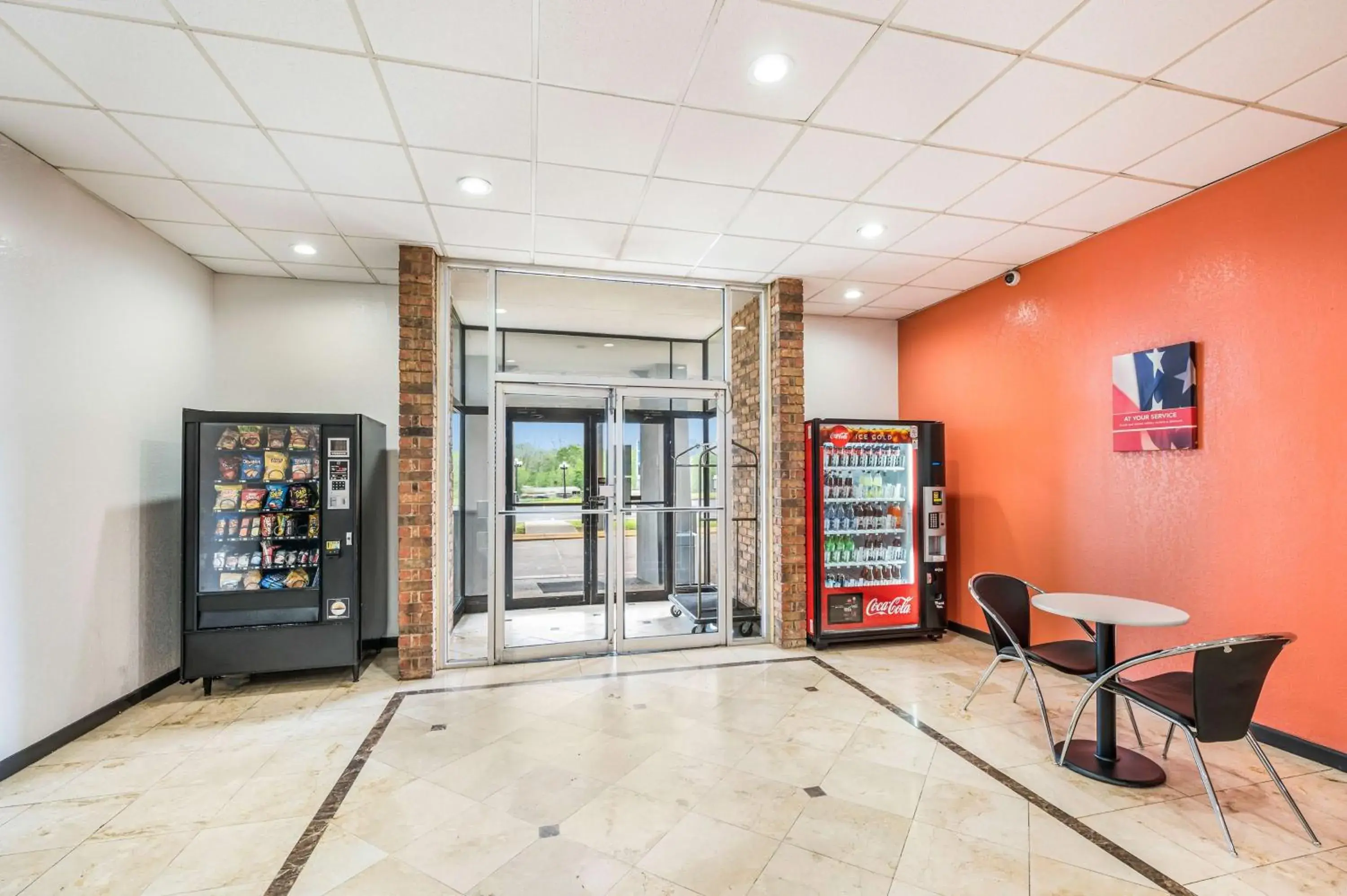 Lobby or reception in Motel 6-Henderson, TX Lobby or reception in Motel 6-Henderson, TX