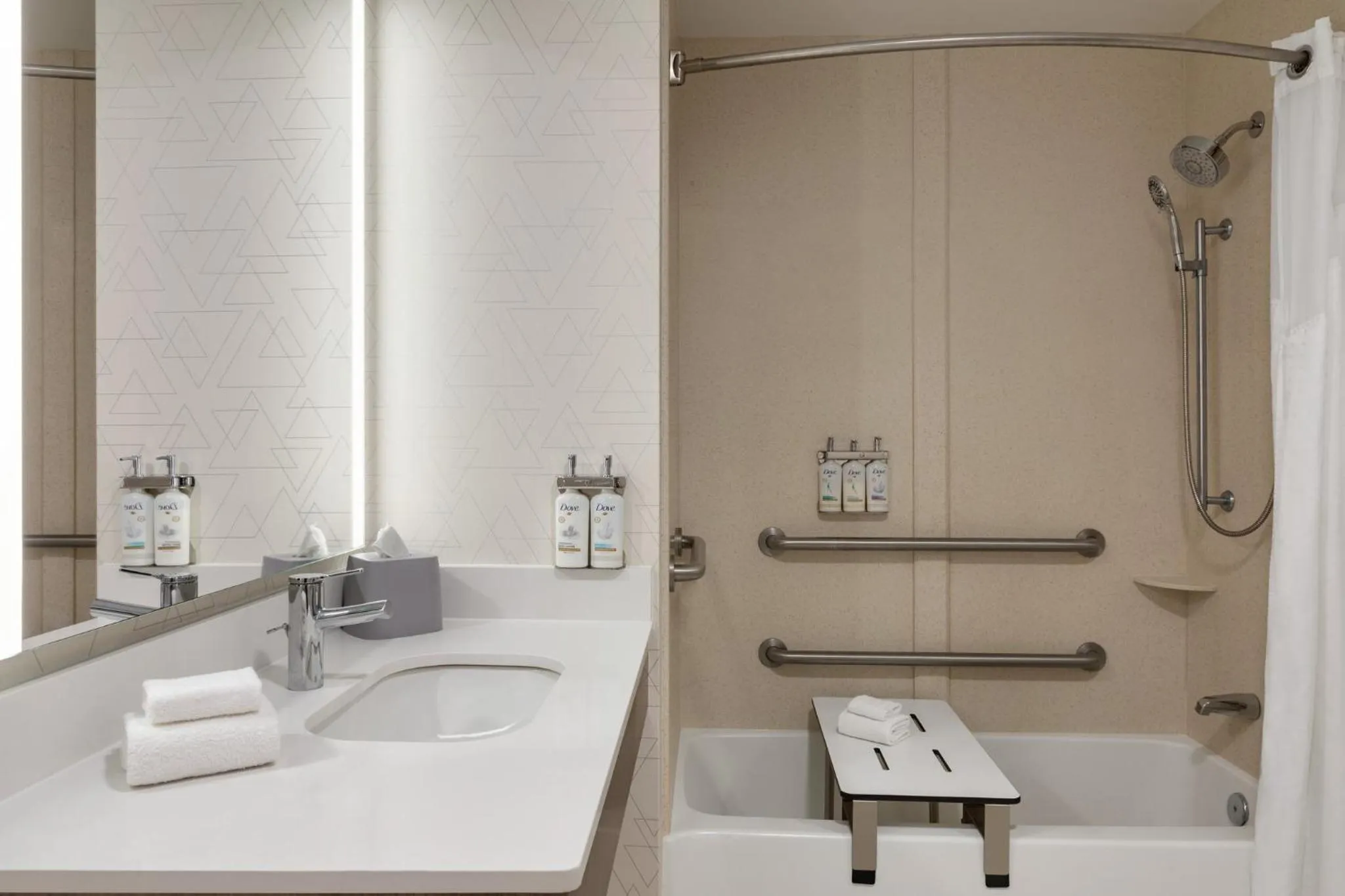 Photo of the whole room in Holiday Inn Express & Suites North Fremont by IHG