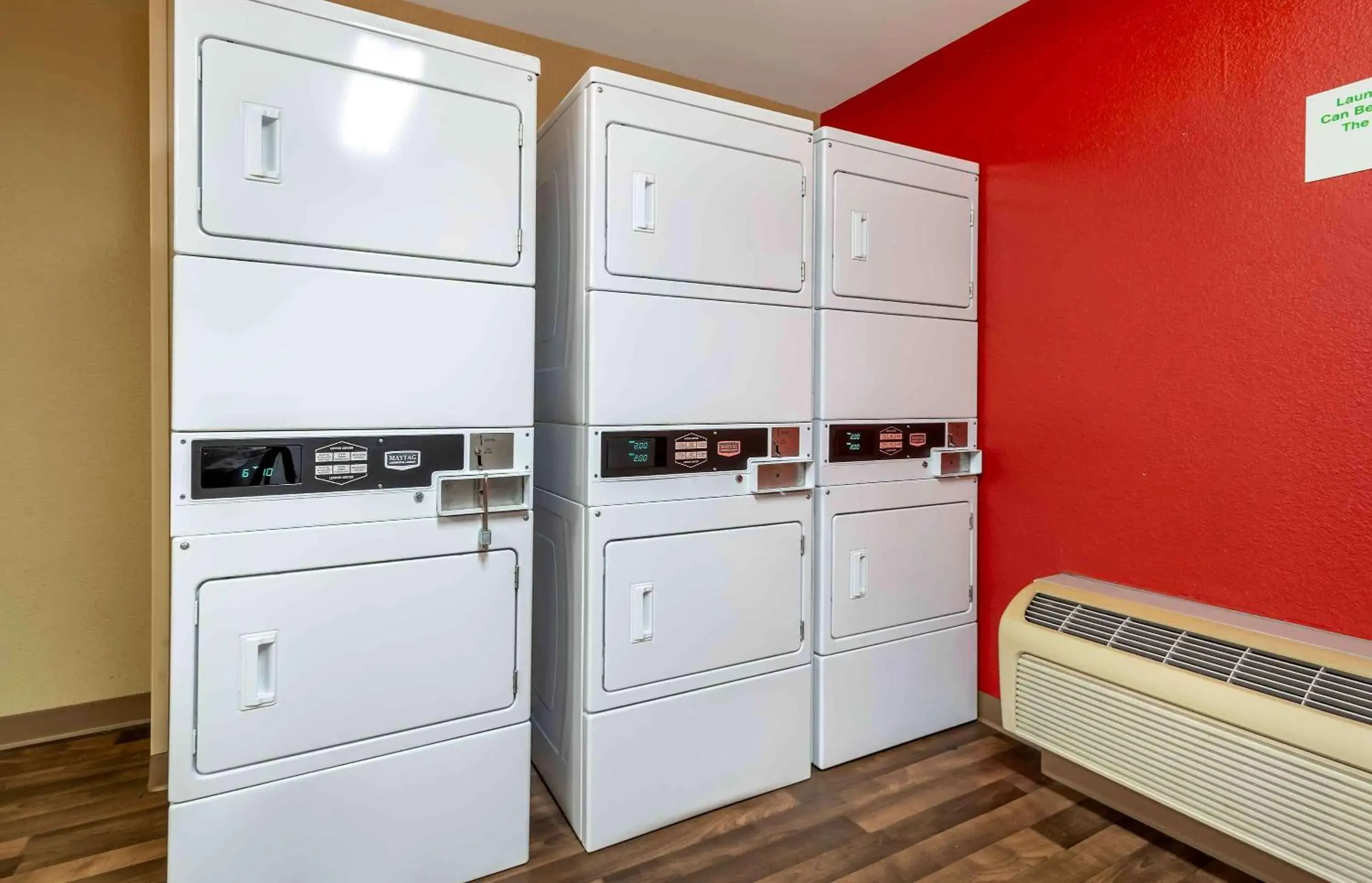 Property building in Extended Stay America Suites - Philadelphia - Cherry Hill Property building in Extended Stay America Suites - Philadelphia - Cherry Hill