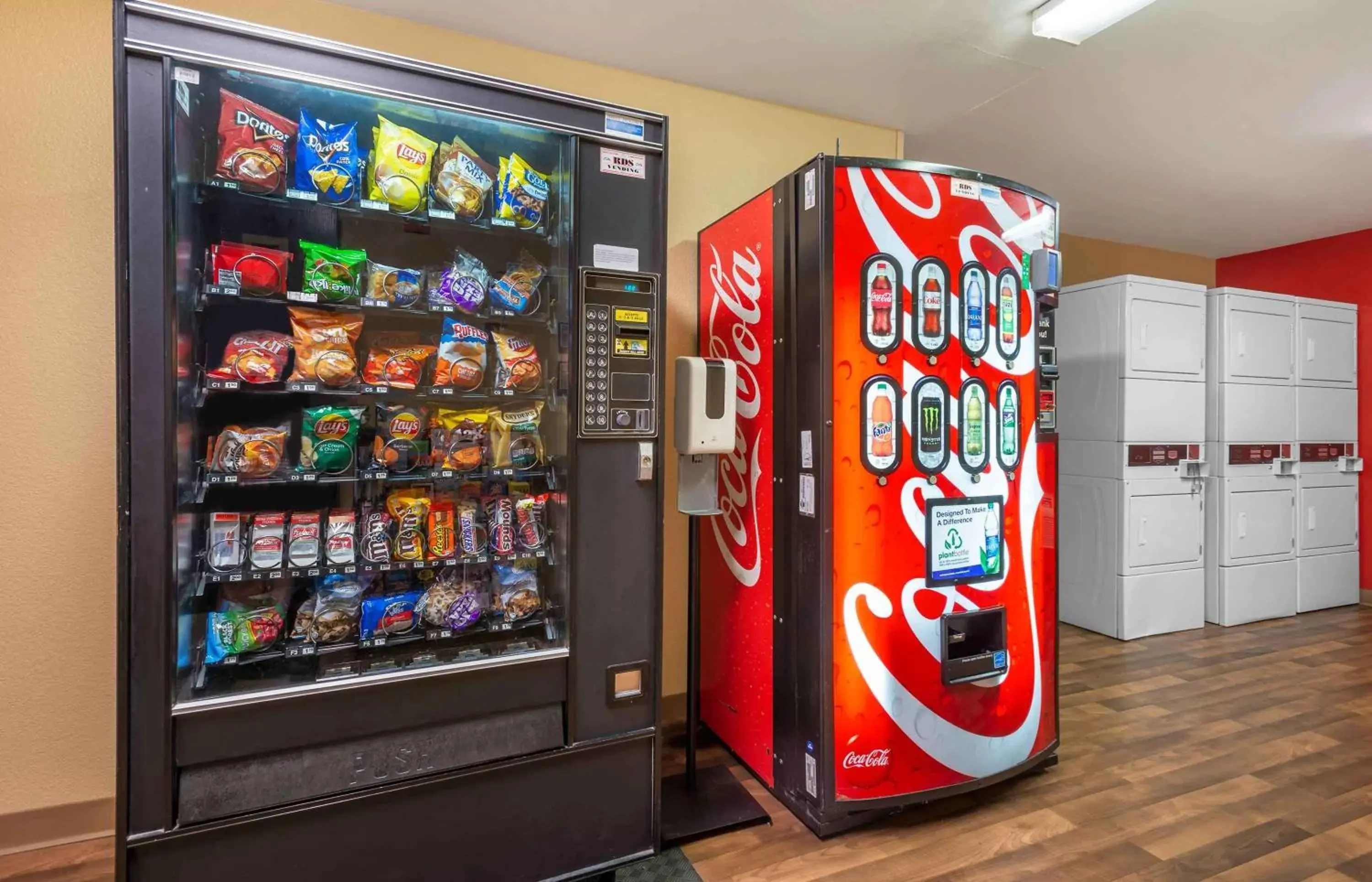 Property building in Extended Stay America Suites - Philadelphia - Cherry Hill Property building in Extended Stay America Suites - Philadelphia - Cherry Hill