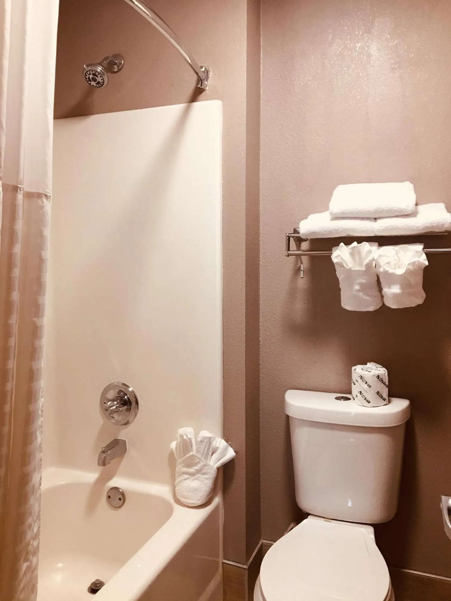 Hawthorn Extended Stay by Wyndham Conyers