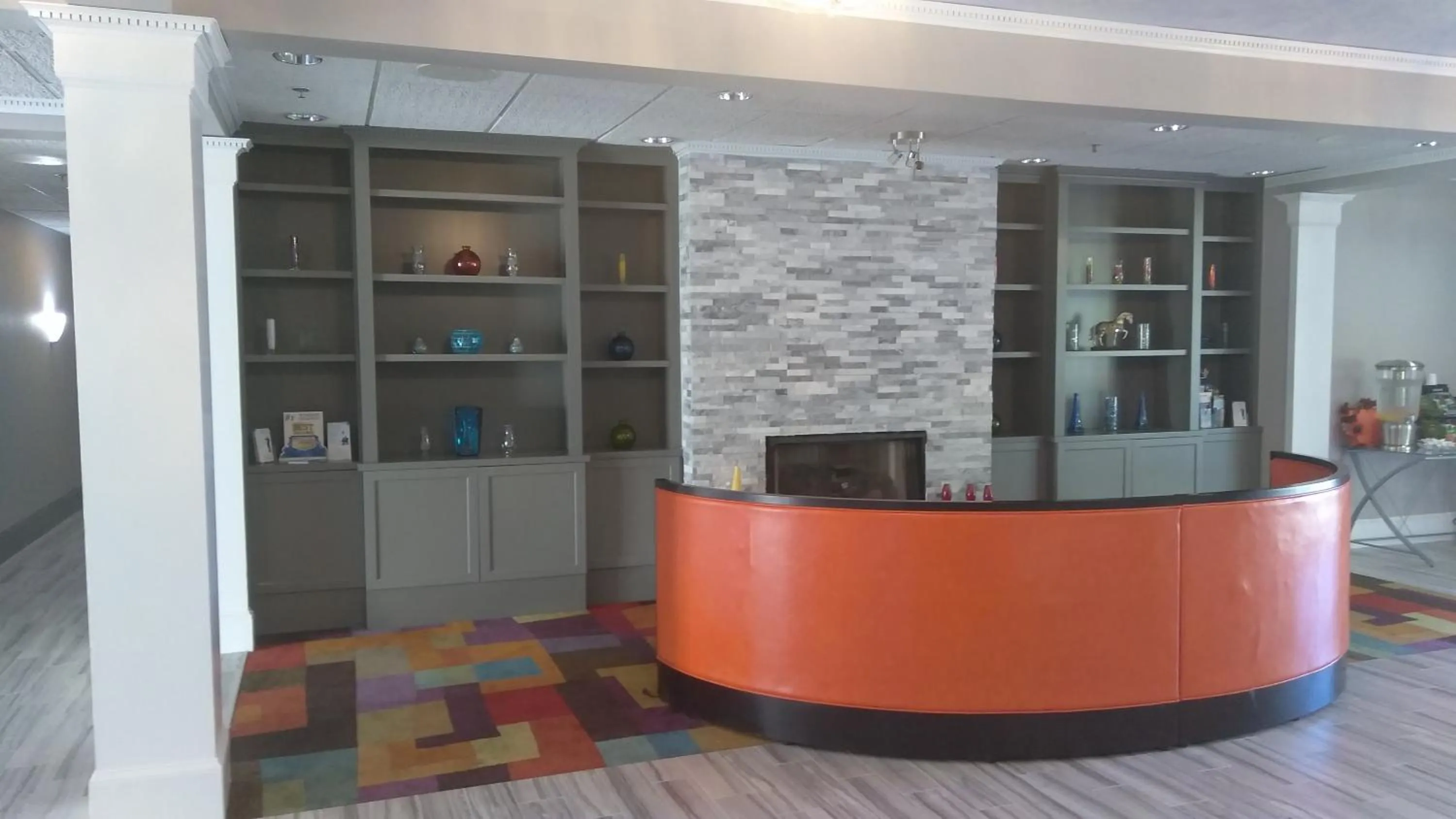 Lobby or reception in Hawthorn Extended Stay by Wyndham Conyers