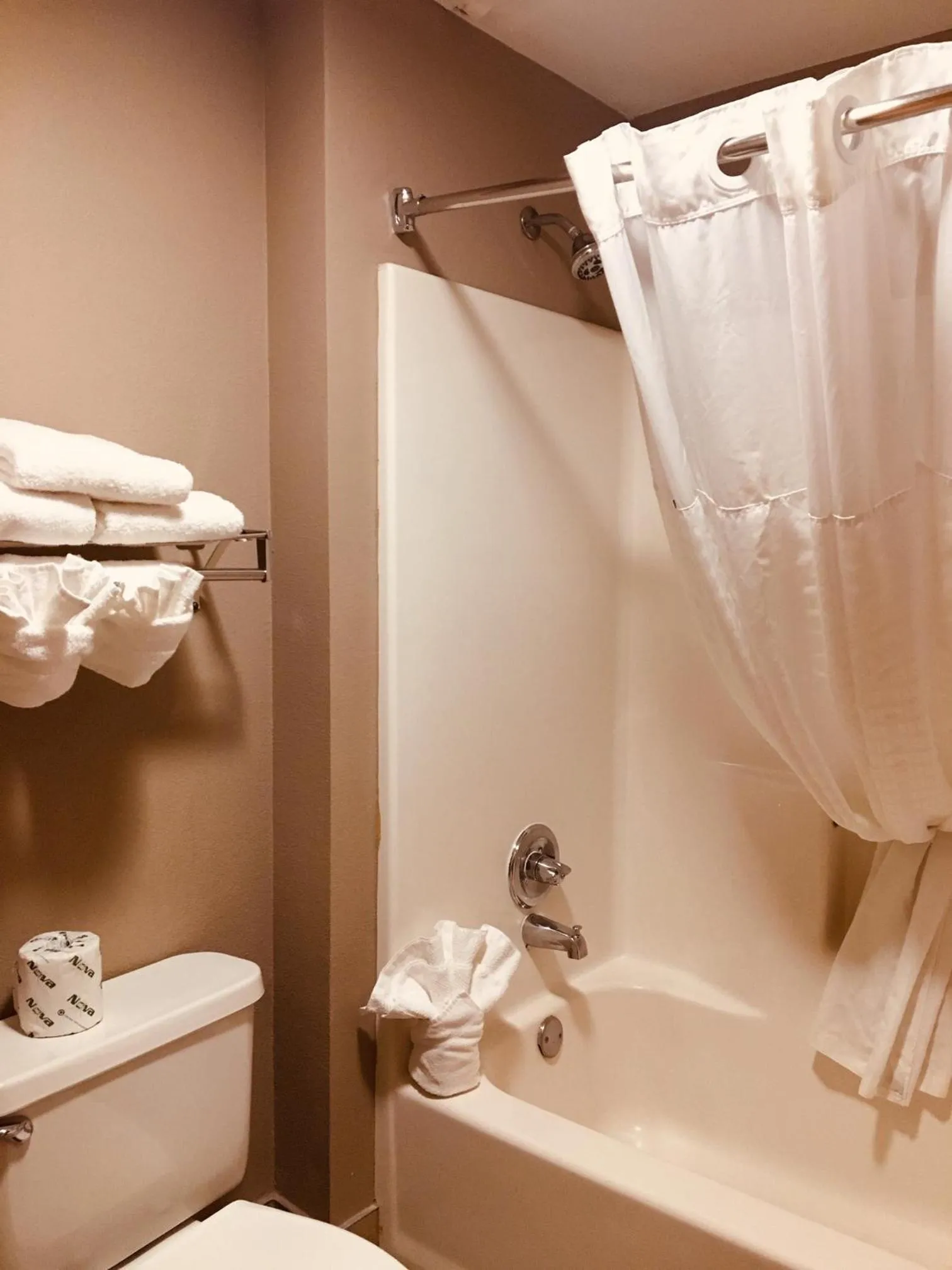 Hawthorn Extended Stay by Wyndham Conyers