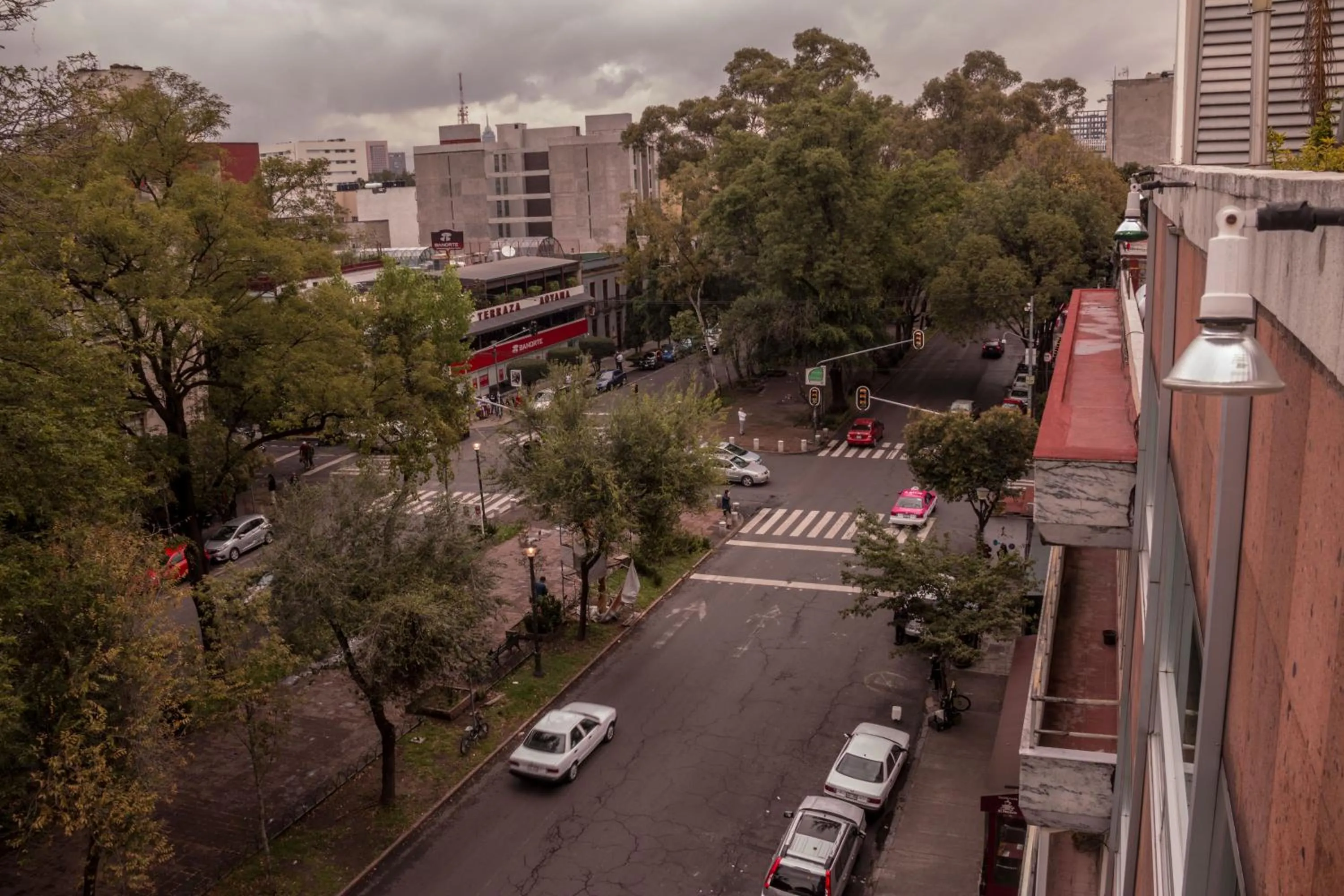 Street view in Hotel Milan CDMX